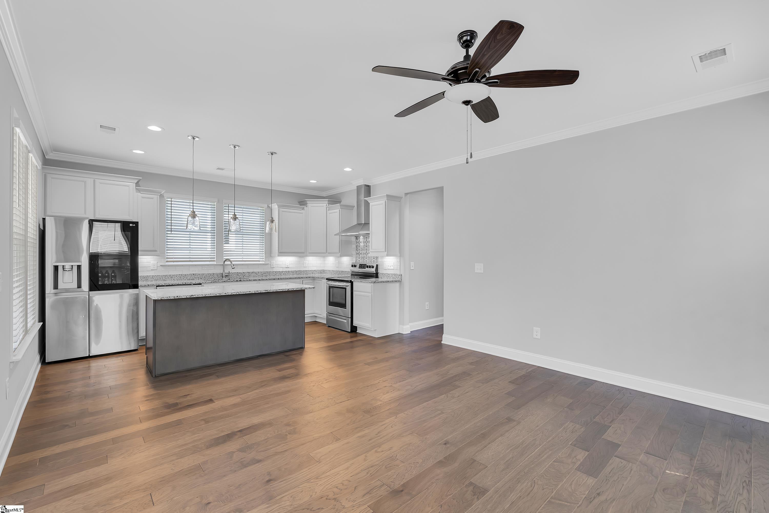 14 Cottage Knoll Circle Greenville, SC 29609