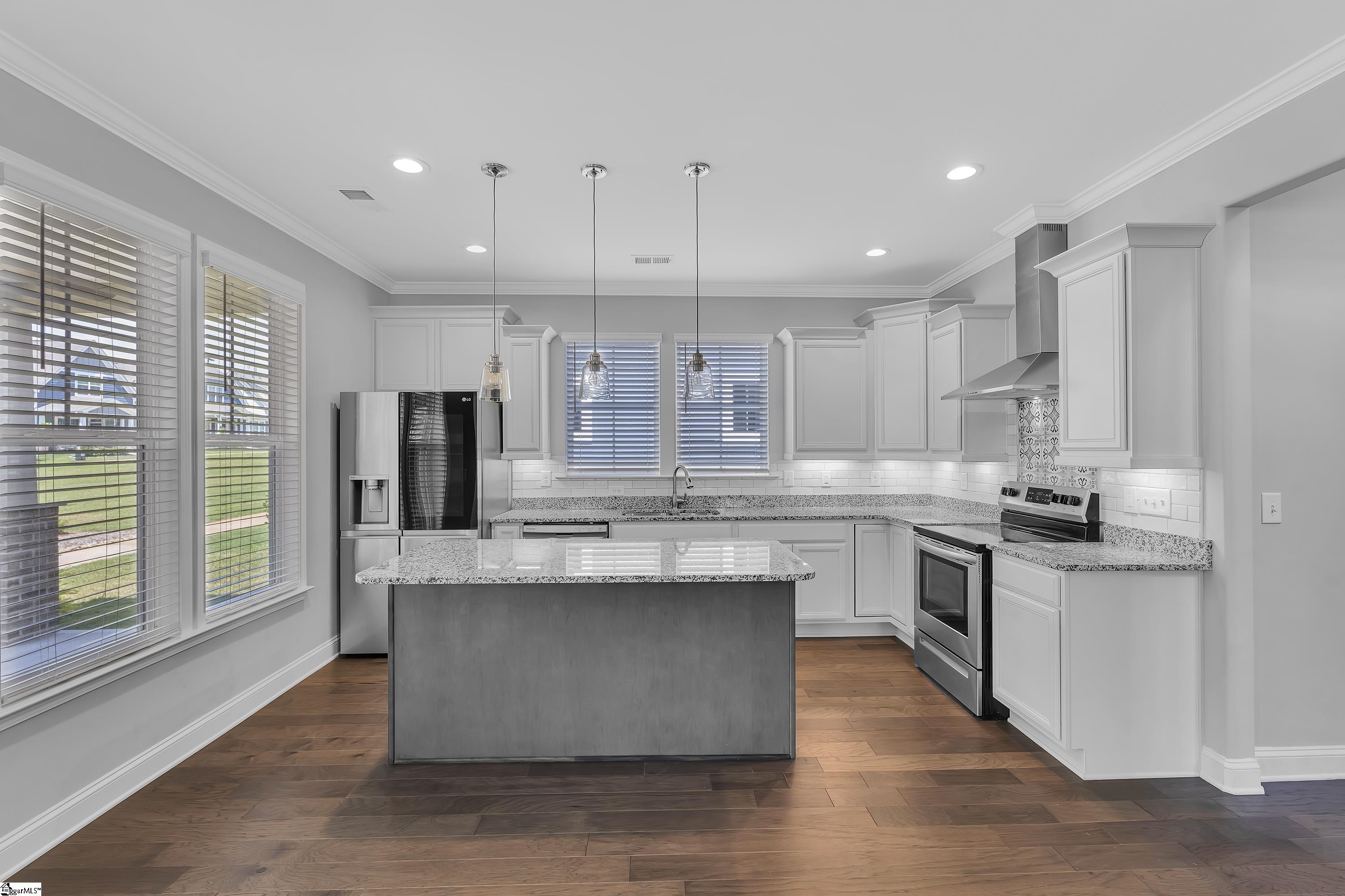 14 Cottage Knoll Circle Greenville, SC 29609