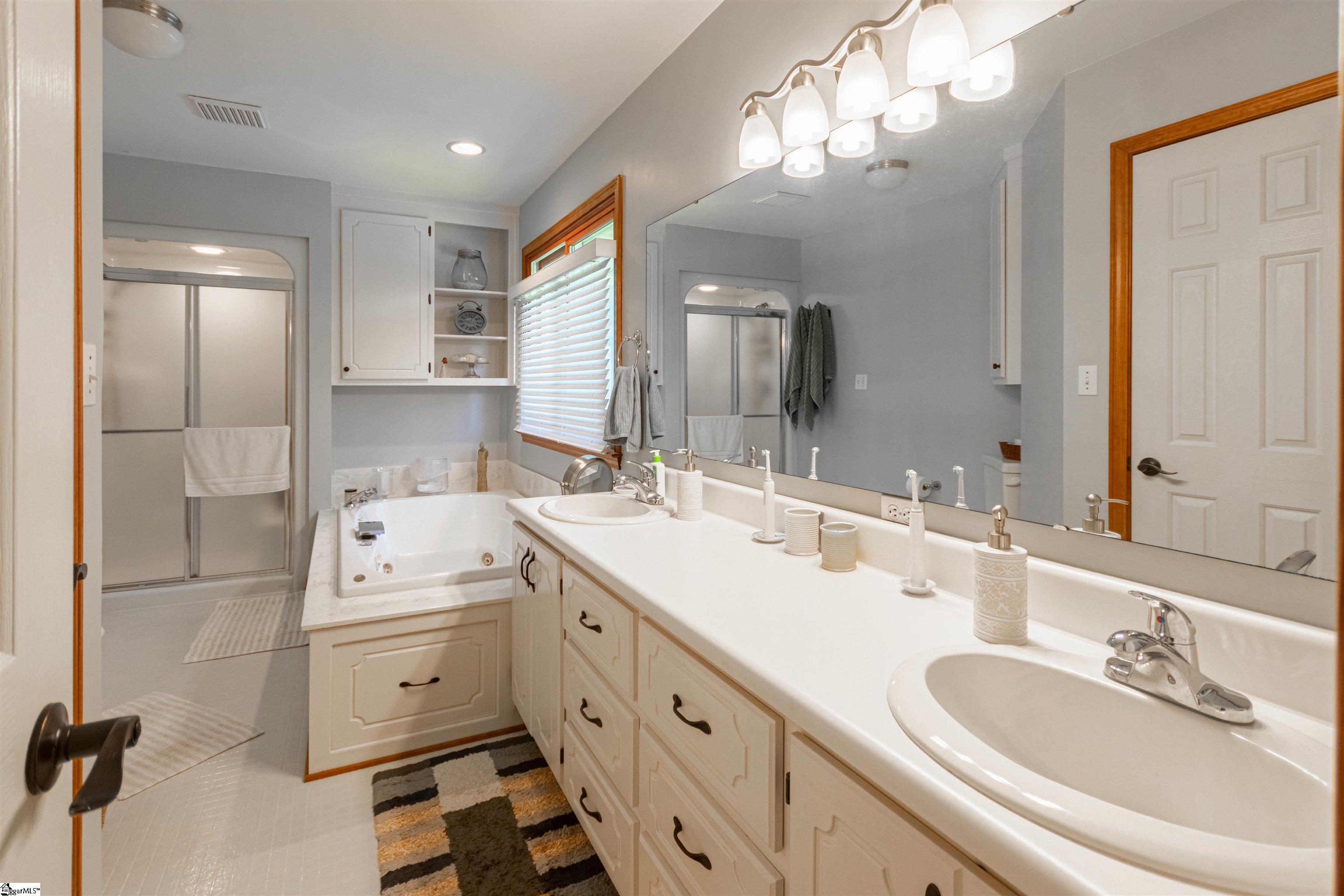 302 Wild Azalea Drive Inman, SC 29349