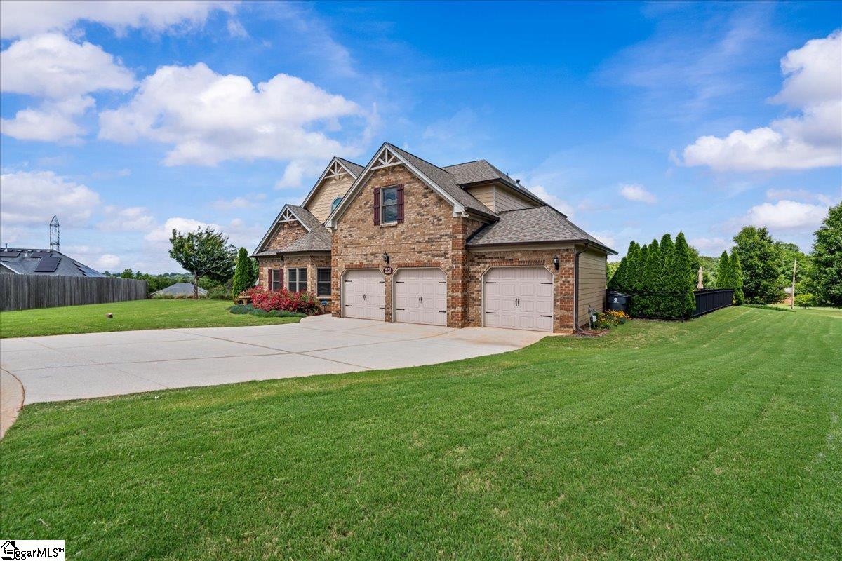 851 Largo Court Lyman, SC 29365