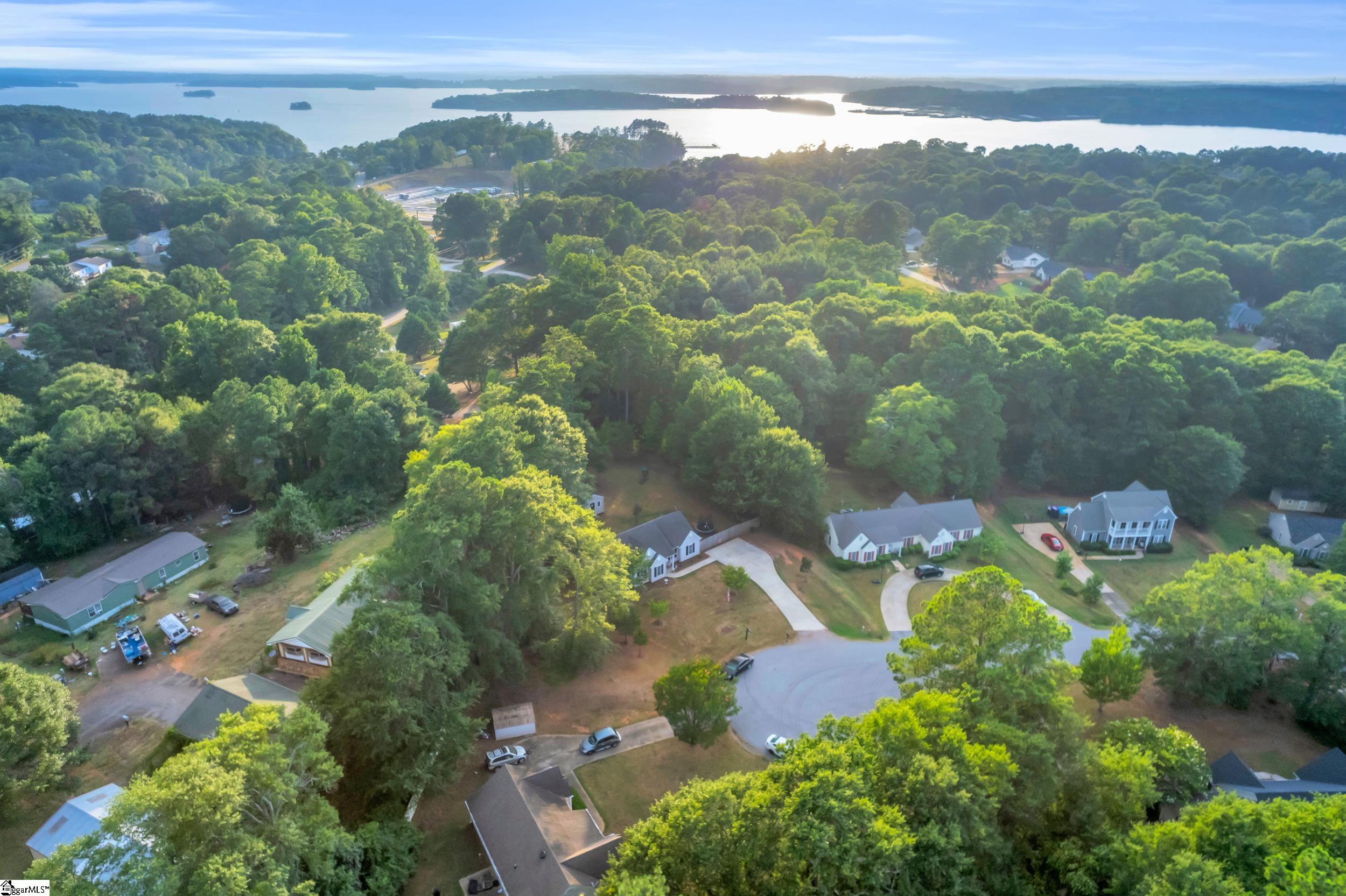 912 Pine Top Circle Anderson, SC 29626-5177