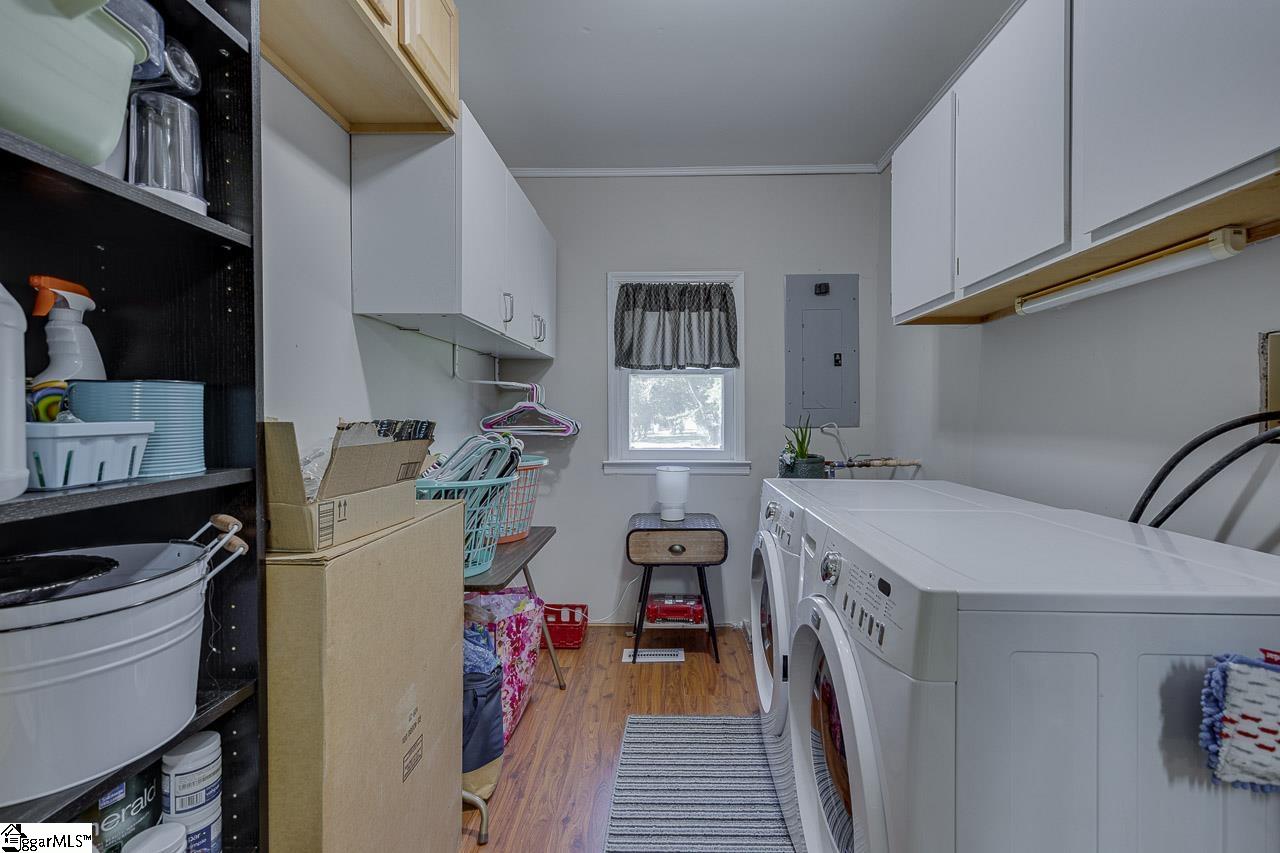 3332 Highway Gray Court, SC 29645