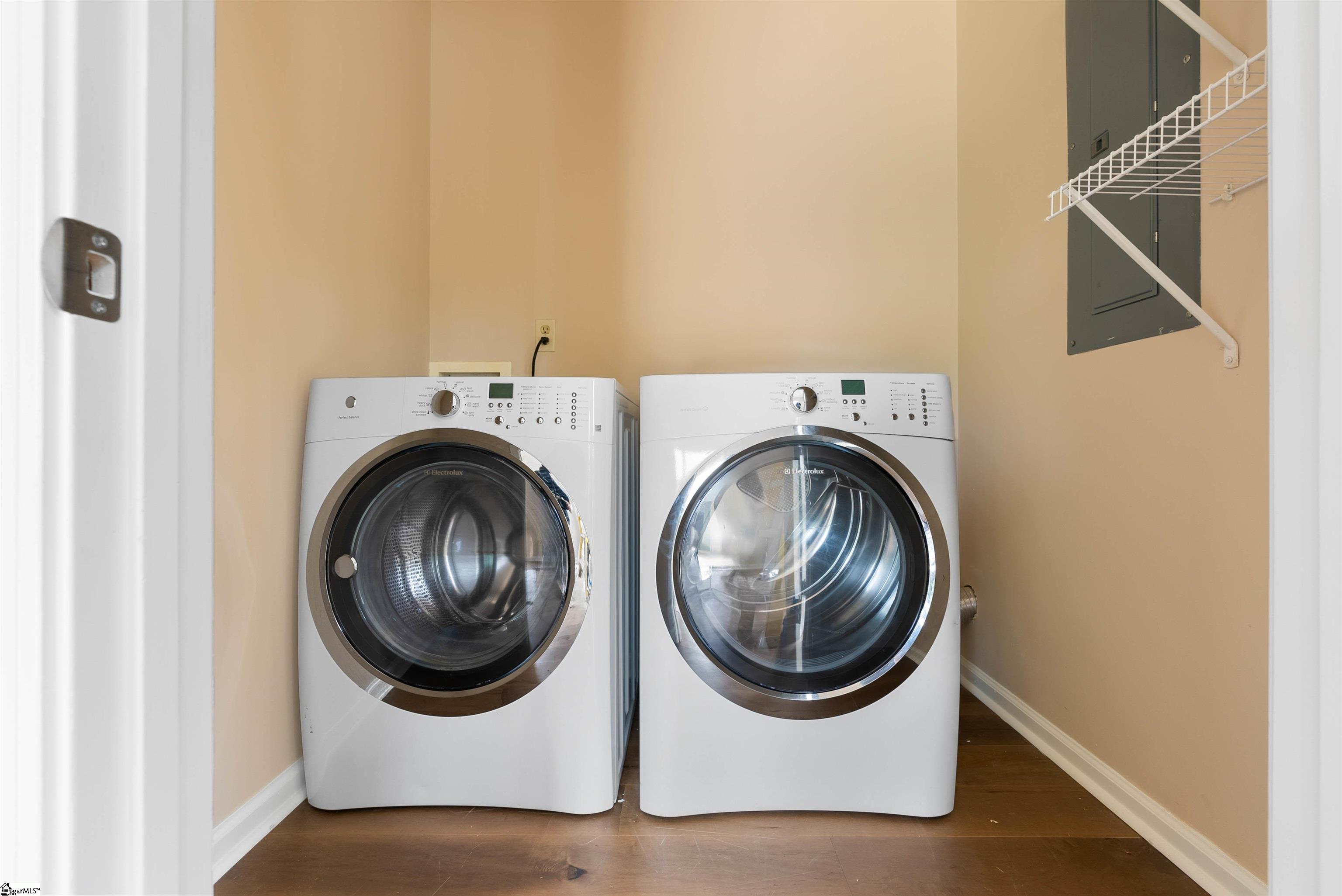 1316 E South 6th Street Seneca, SC 29678