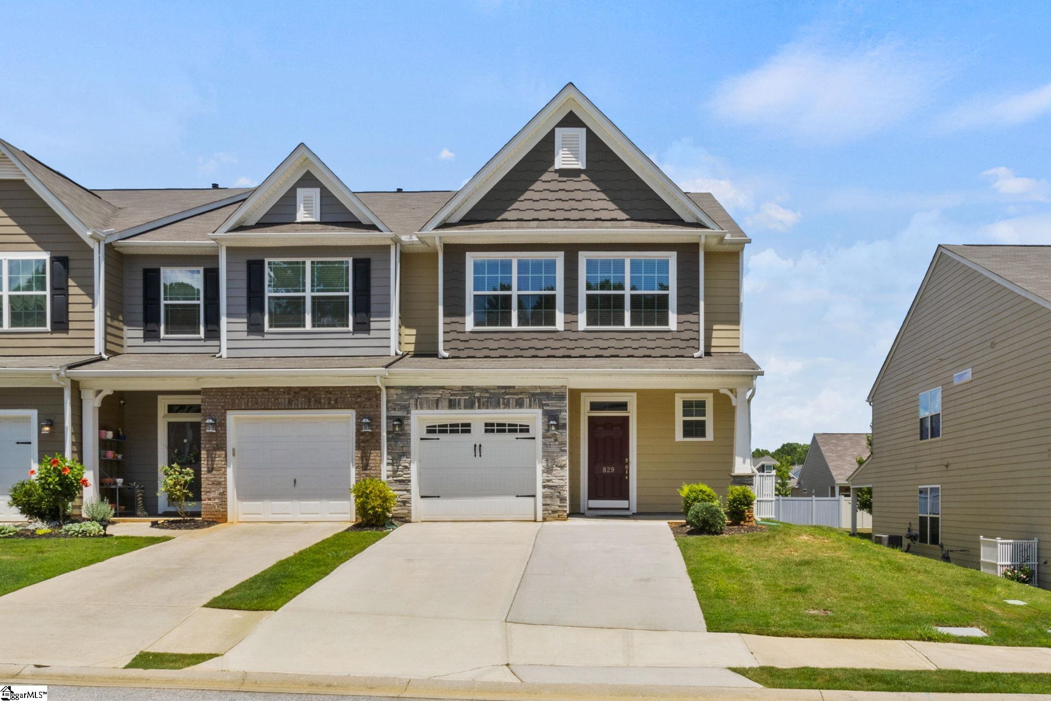 829 Appleby Drive Simpsonville, SC 29681