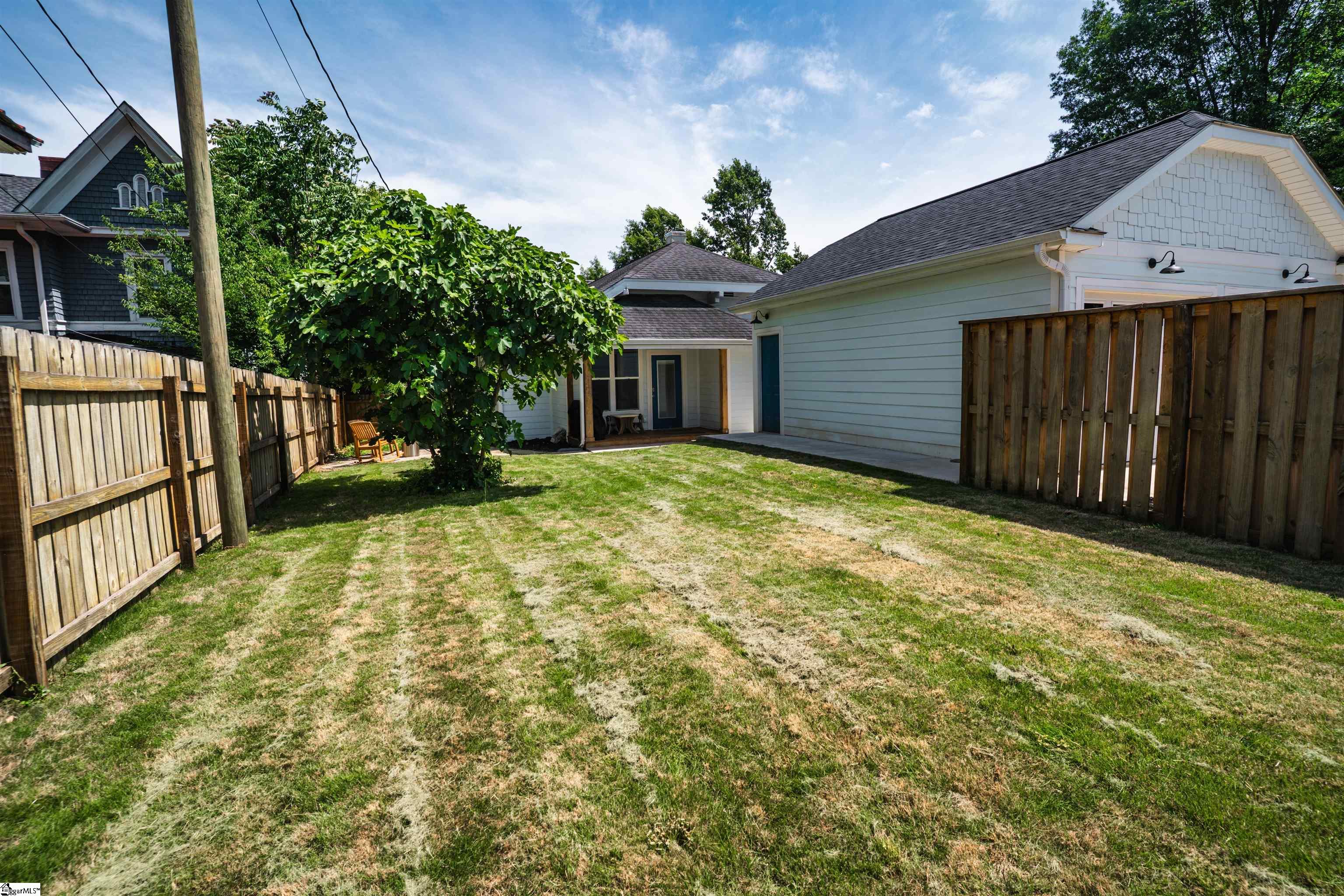 712 Maple Street Spartanburg, SC 29302