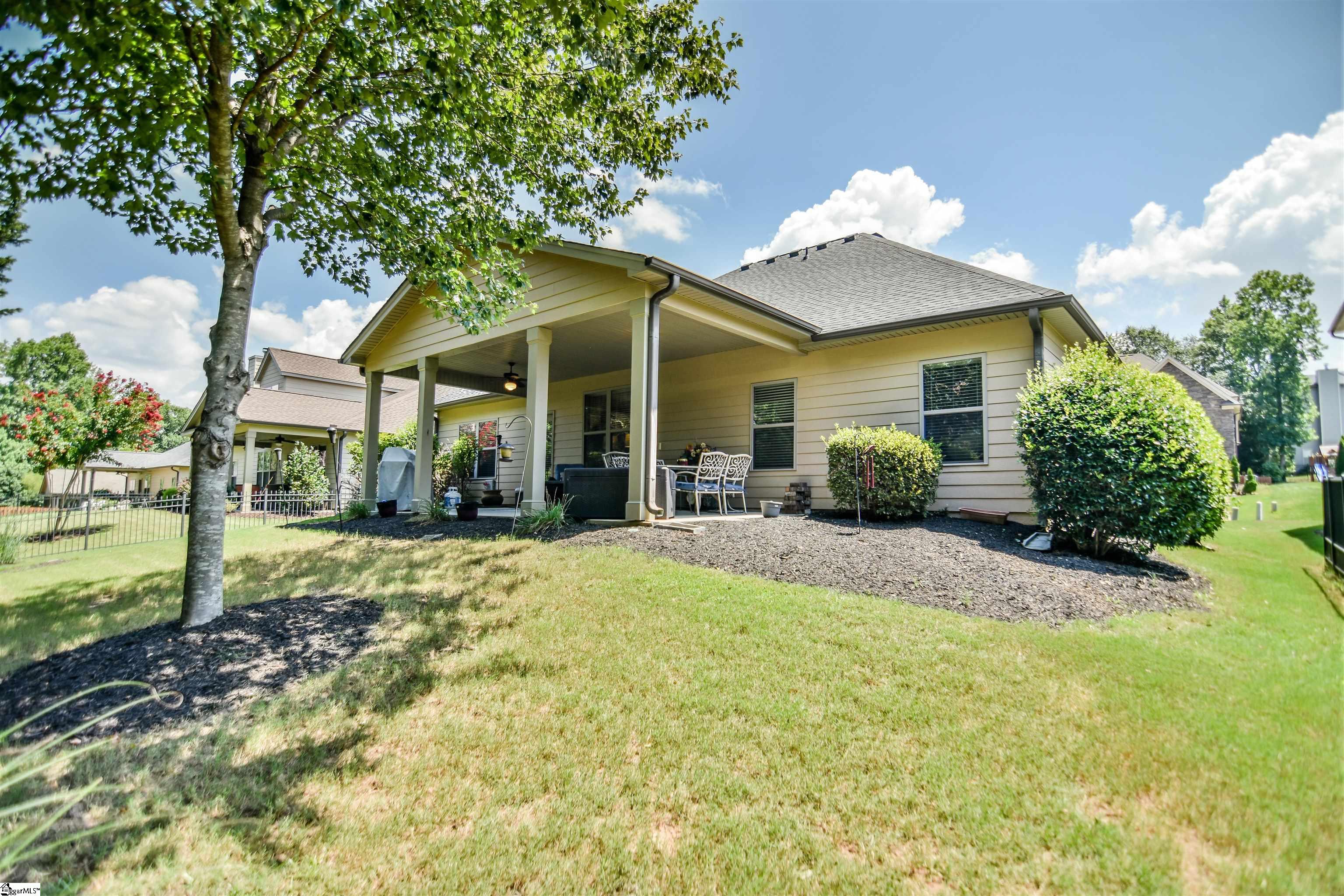 123 Kettle Oak Way Simpsonville, SC 29680