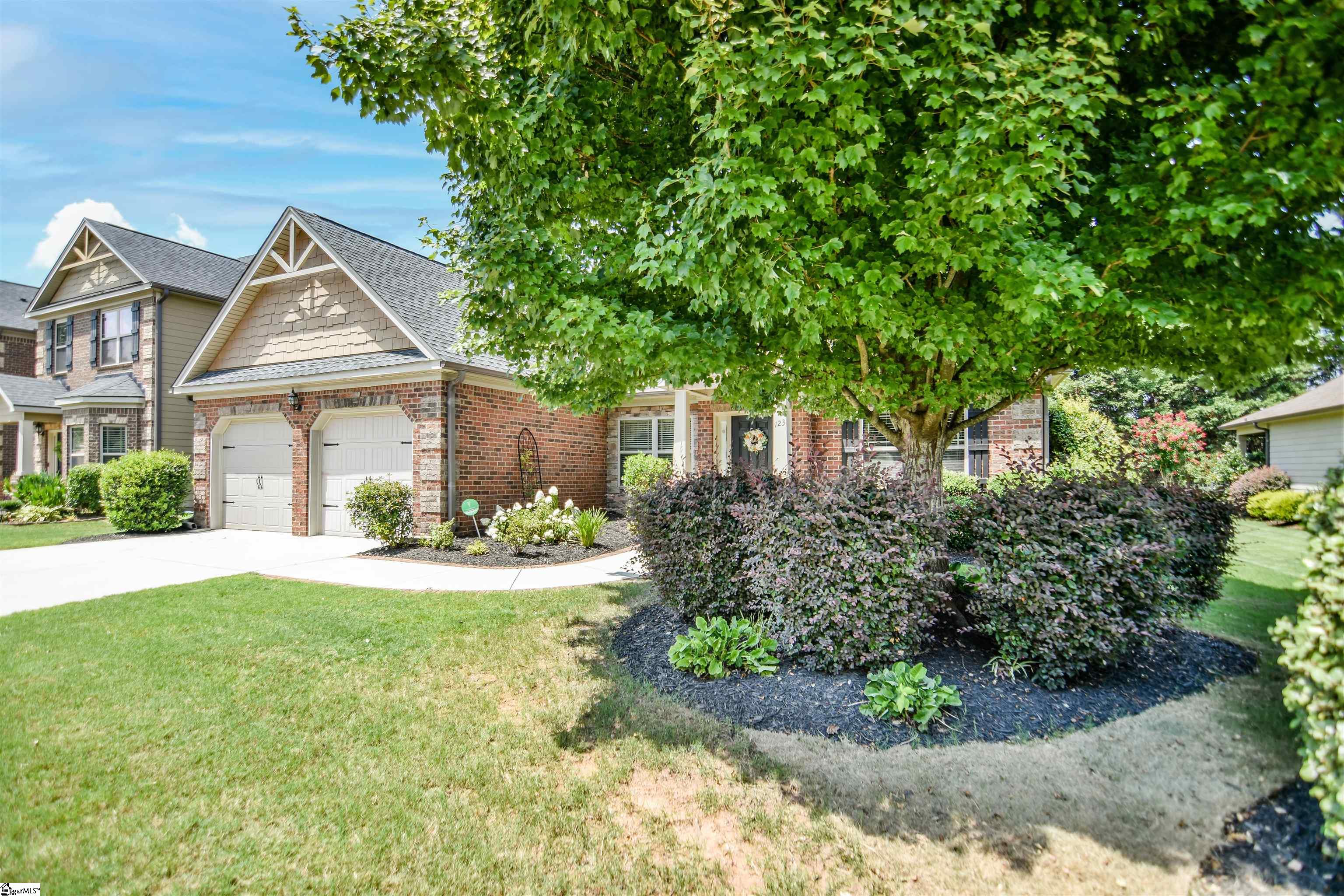 123 Kettle Oak Way Simpsonville, SC 29680