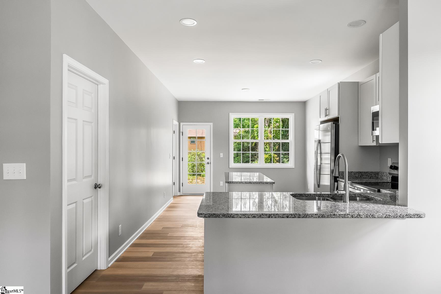 216 Cloverhill Drive Anderson, SC 29624