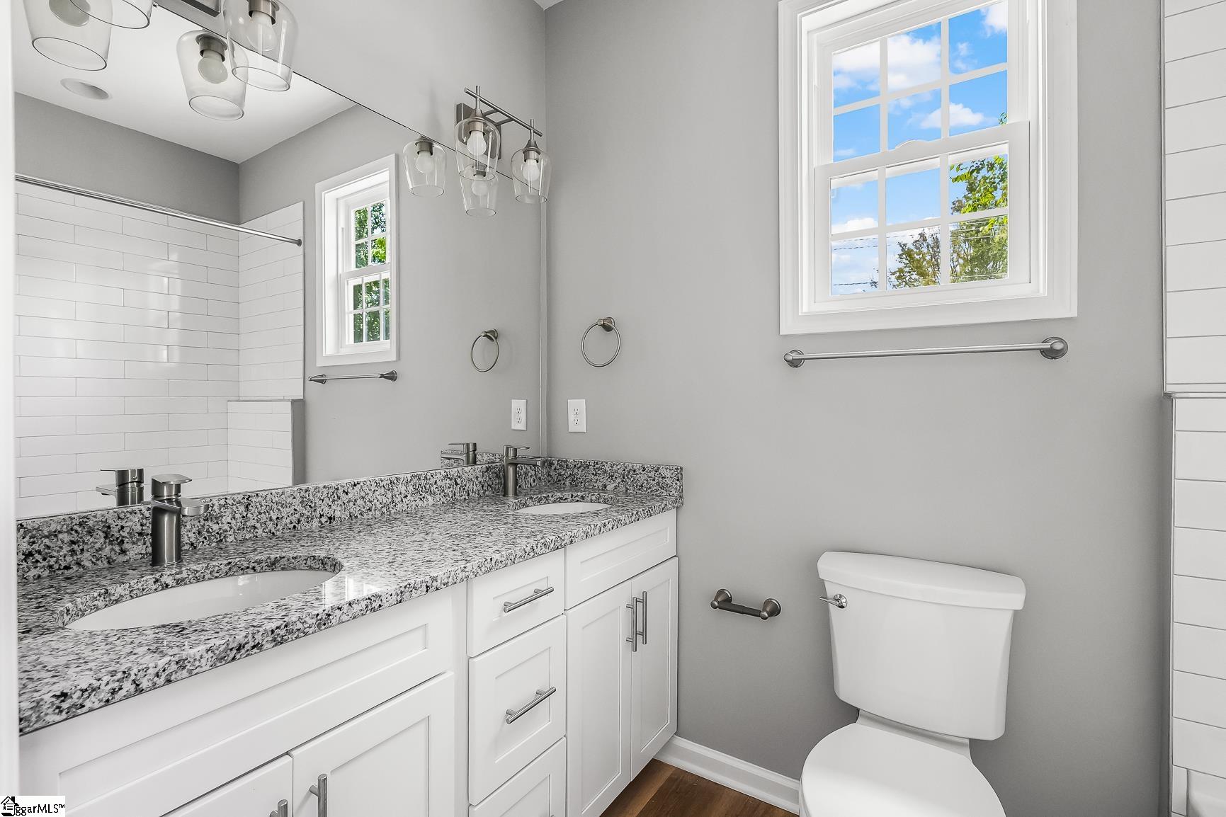 216 Cloverhill Drive Anderson, SC 29624