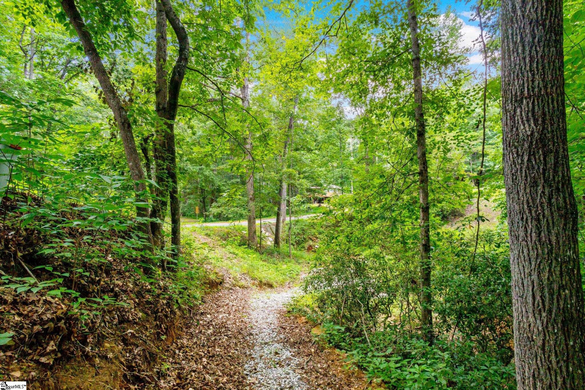 825 & 833 Armada Way West Union, SC 29696