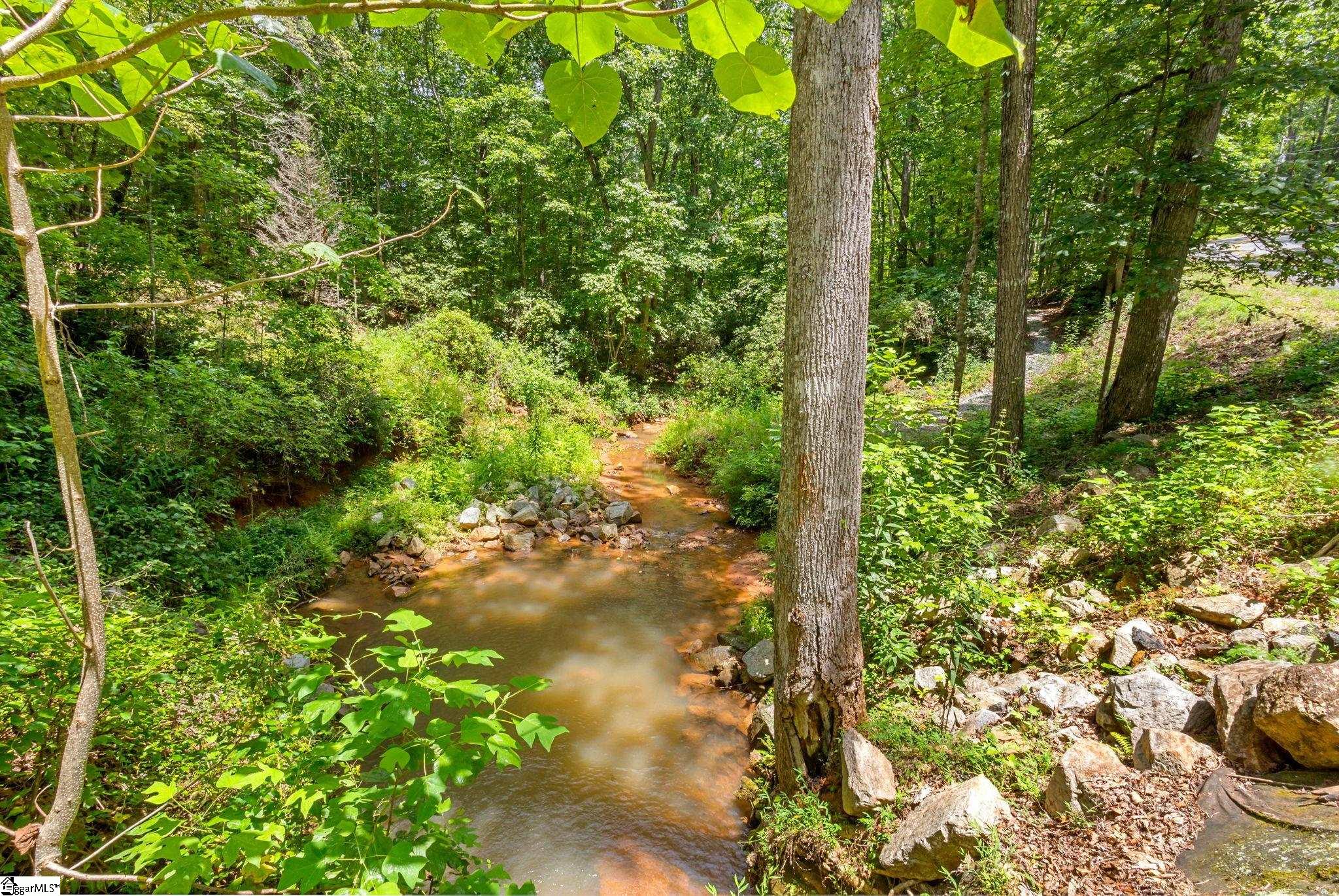 825 & 833 Armada Way West Union, SC 29696