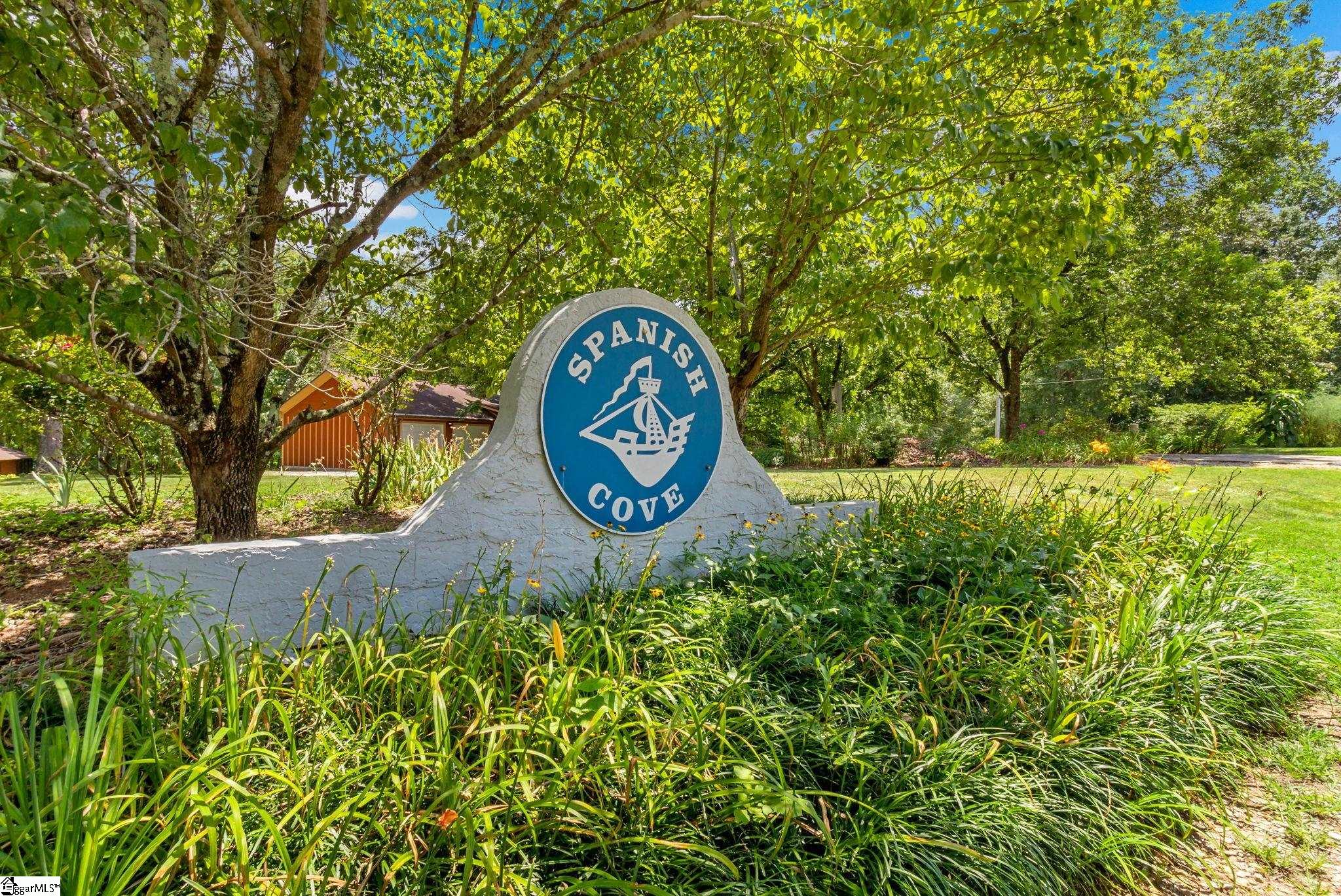 825 & 833 Armada Way West Union, SC 29696