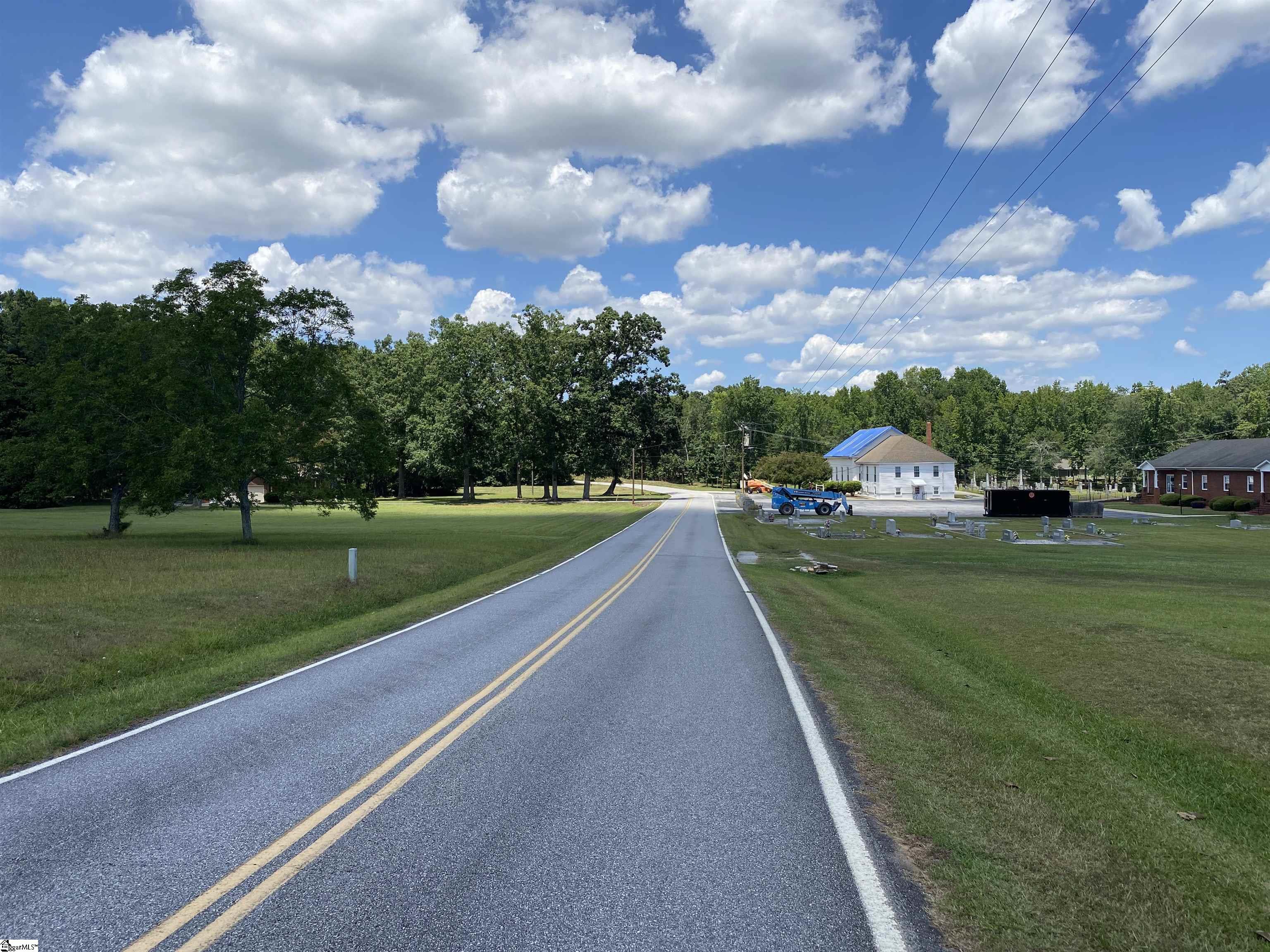 Sandy Springs Road Pelzer, SC 29669