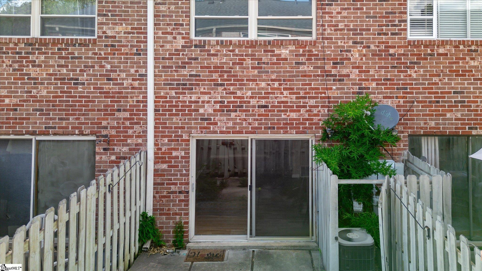 2530 E North Street Greenville, SC 29615