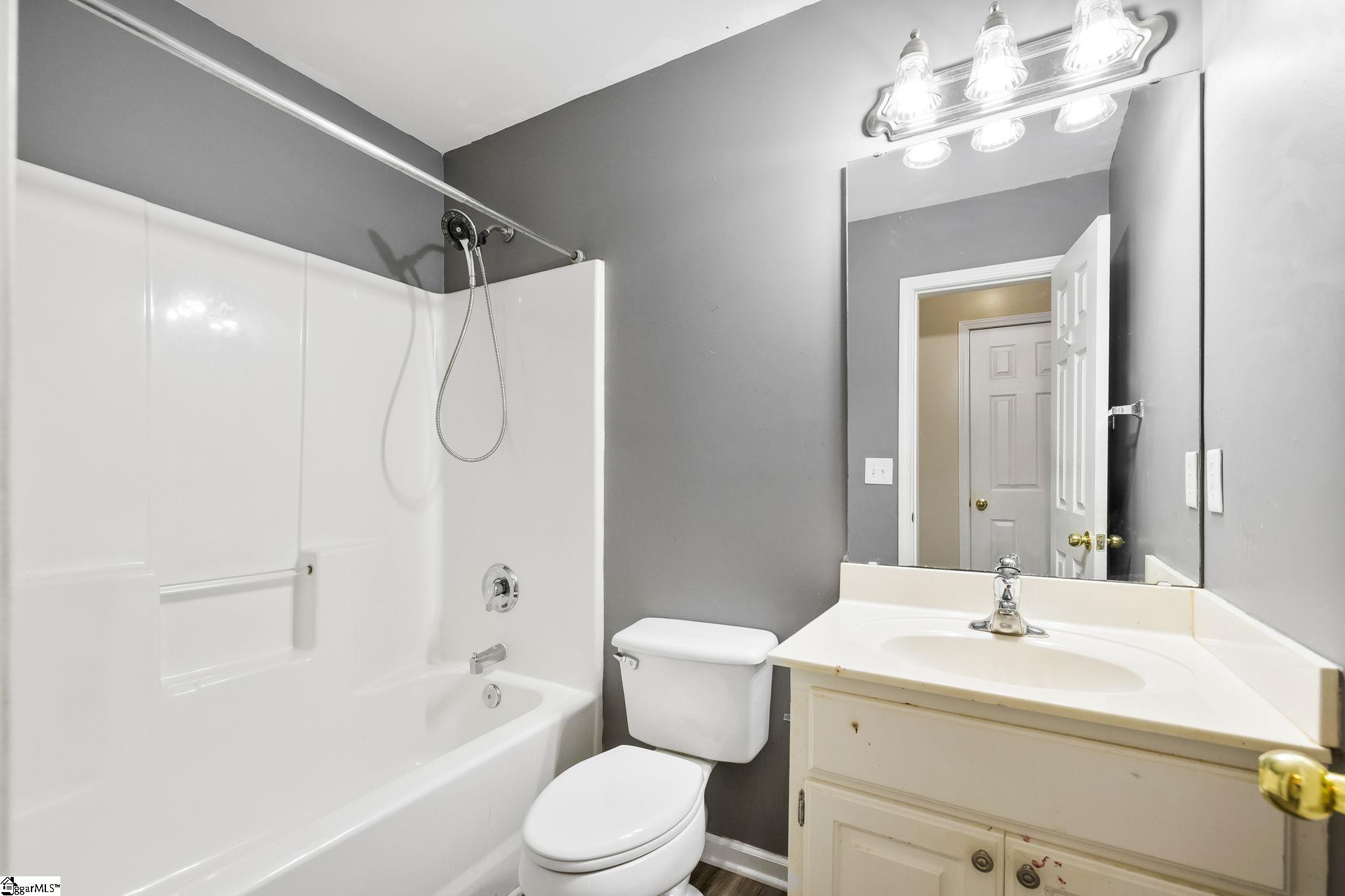 7 Four Leaf Court Pelzer, SC 29669