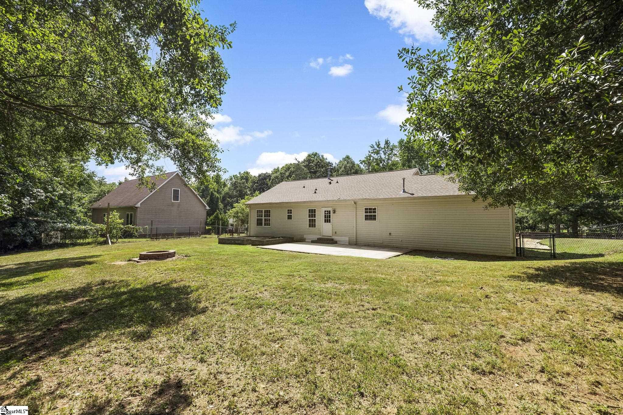 7 Four Leaf Court Pelzer, SC 29669