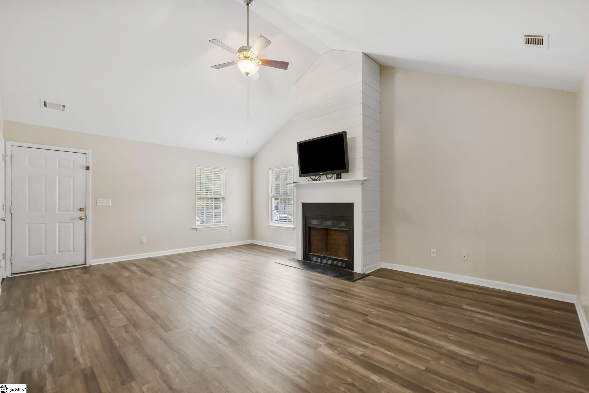 7 Four Leaf Court Pelzer, SC 29669