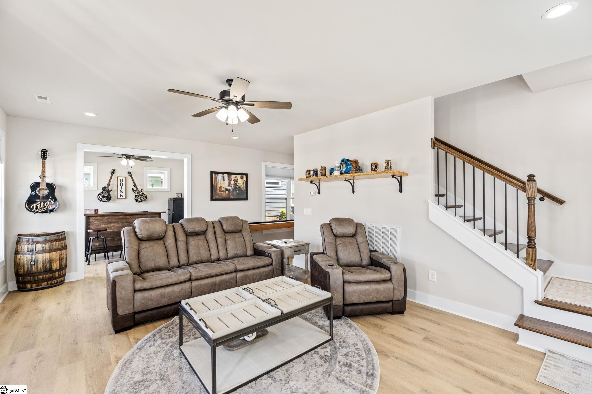 518 Coolwater Drive Taylors, SC 29687