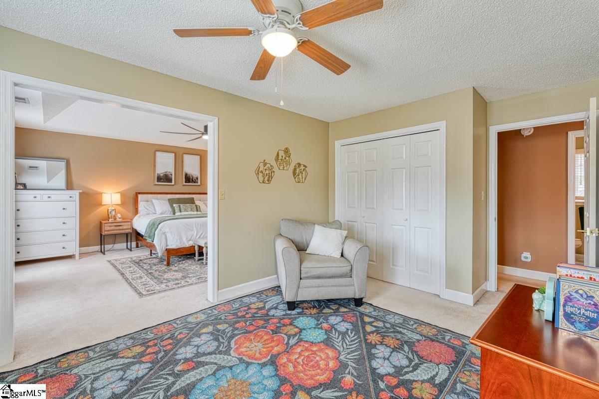 225 W Killarney Lake Moore, SC 29369