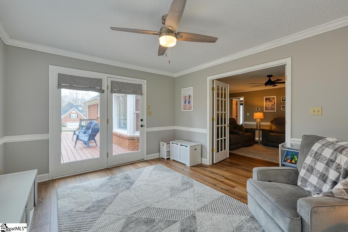 225 W Killarney Lake Moore, SC 29369