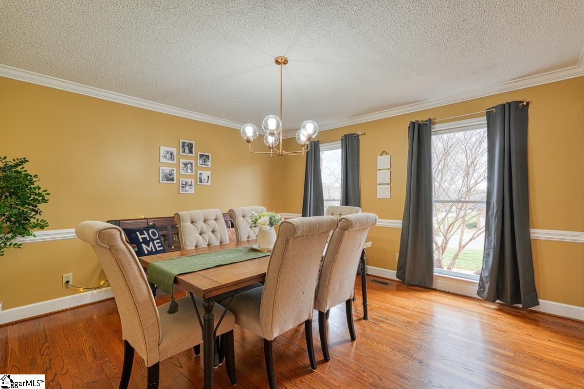 225 W Killarney Lake Moore, SC 29369