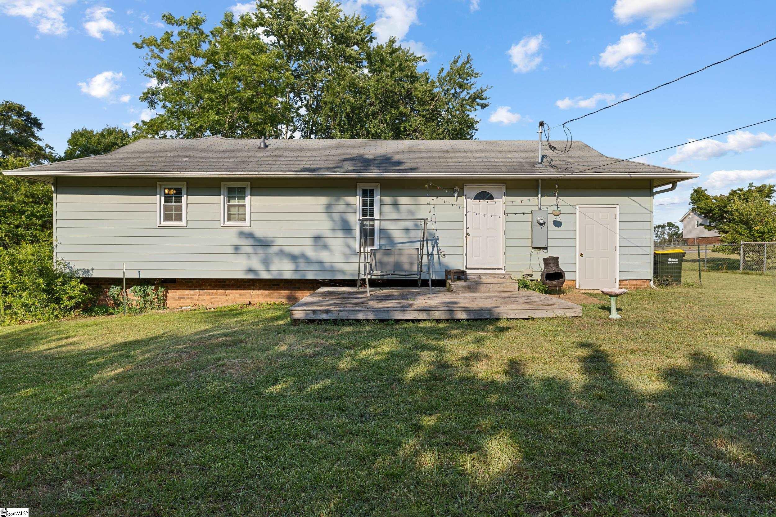 202 Sherwood Road Easley, SC 29640