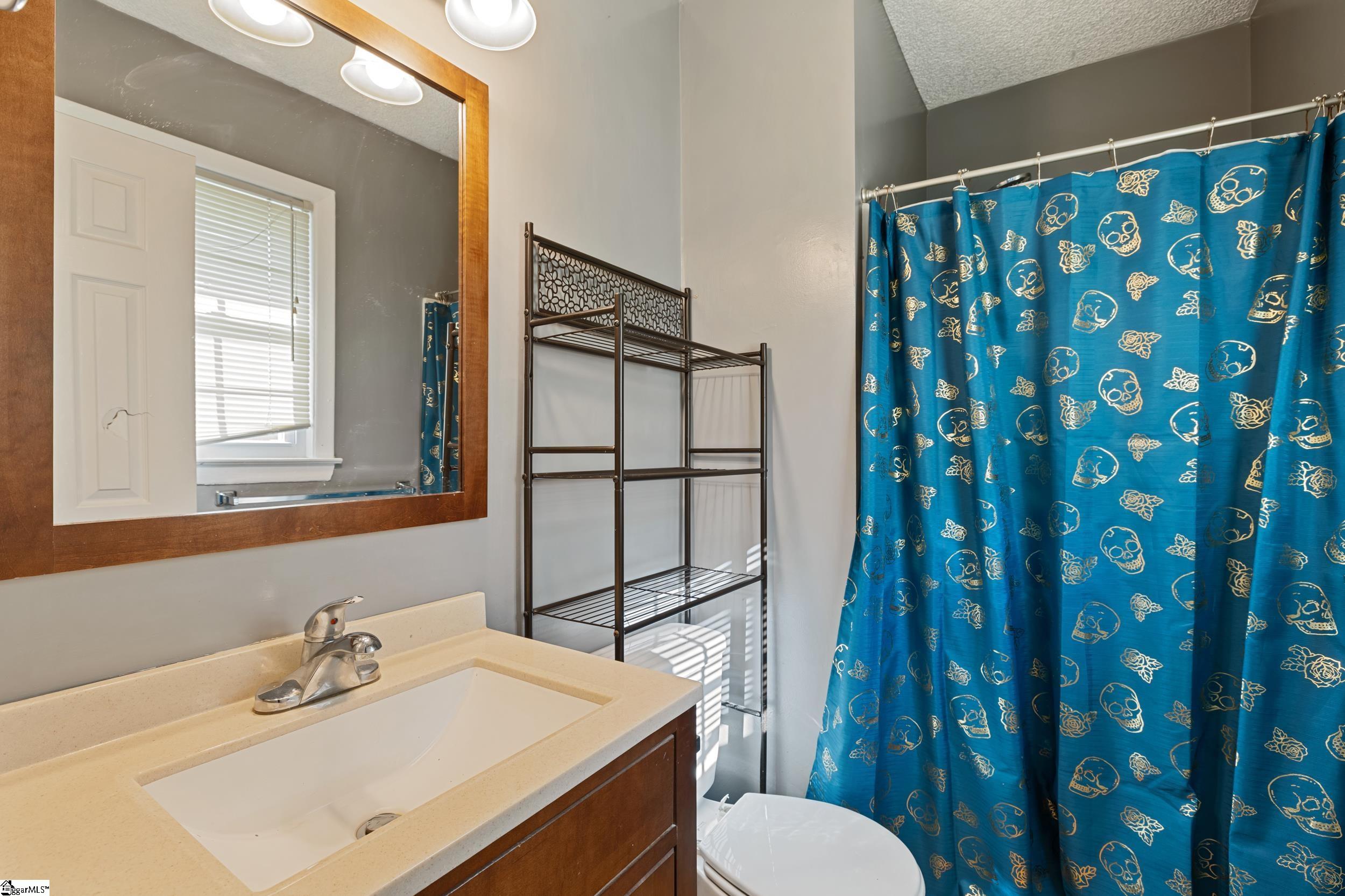 202 Sherwood Road Easley, SC 29640