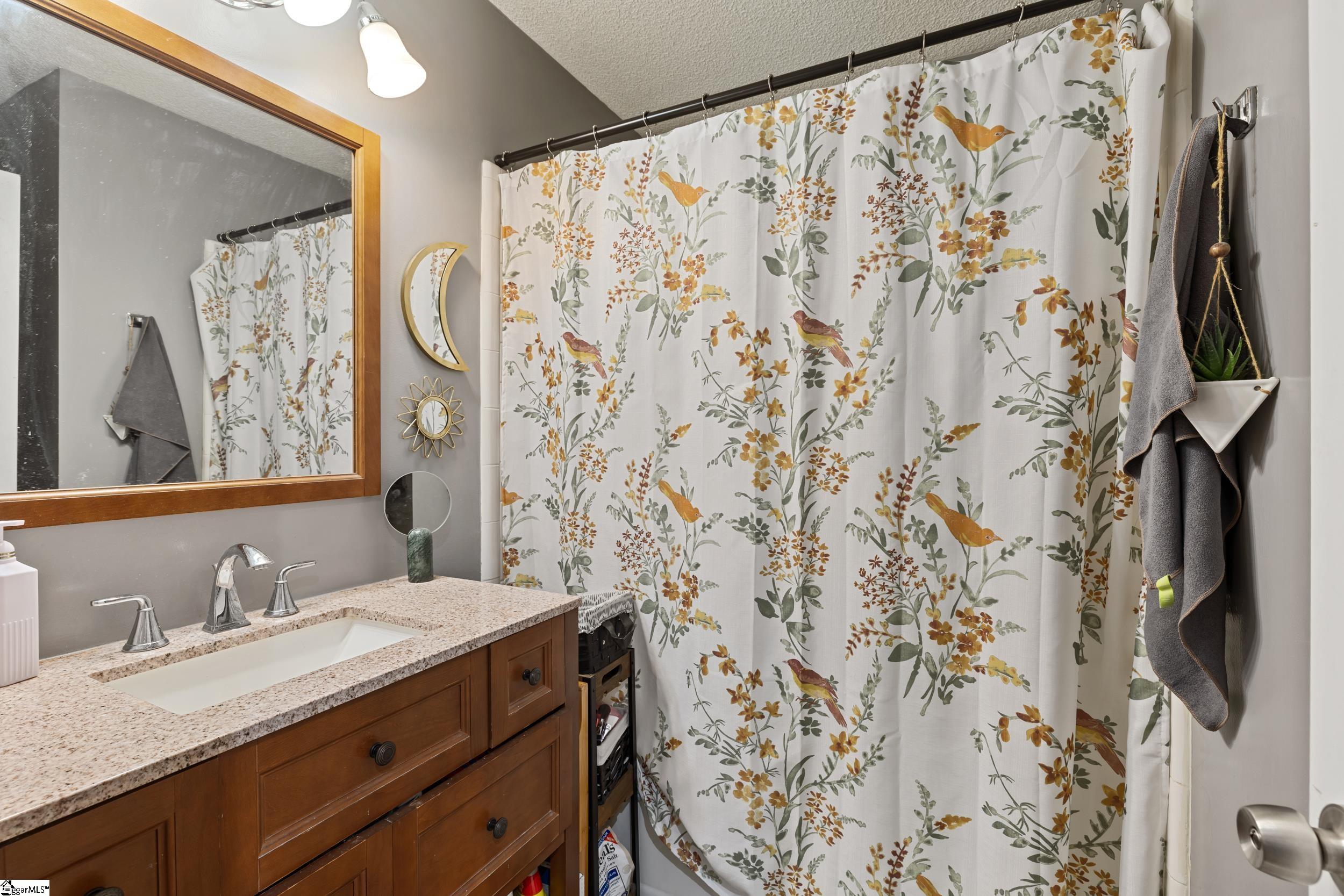 202 Sherwood Road Easley, SC 29640