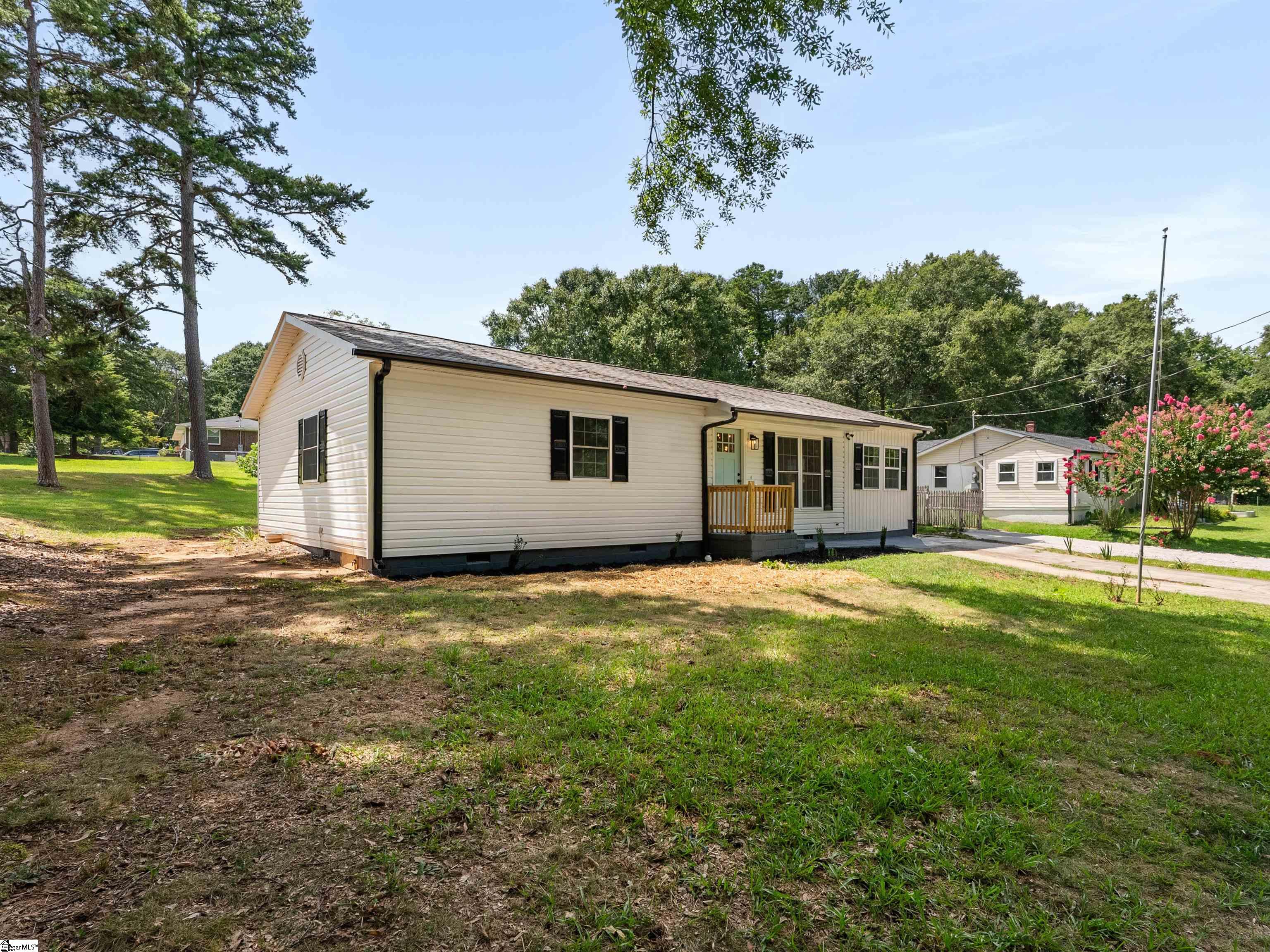 1 Lamar Circle Greenville, SC 29605