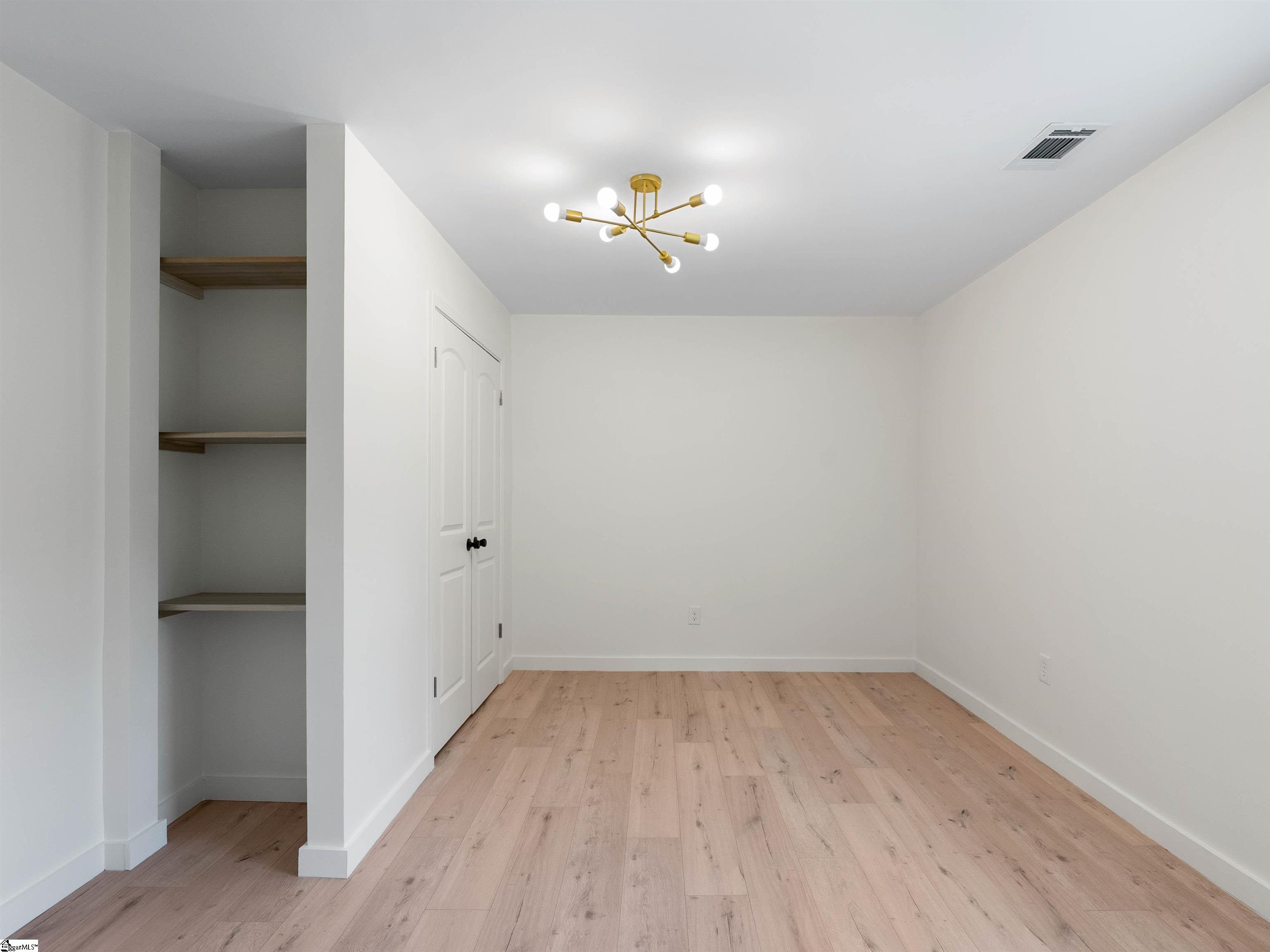 1 Lamar Circle Greenville, SC 29605