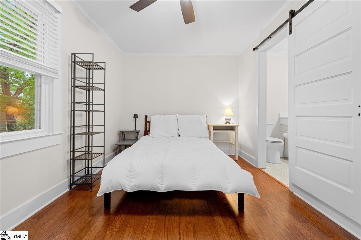 11 Brooks Avenue Greenville, SC 29617