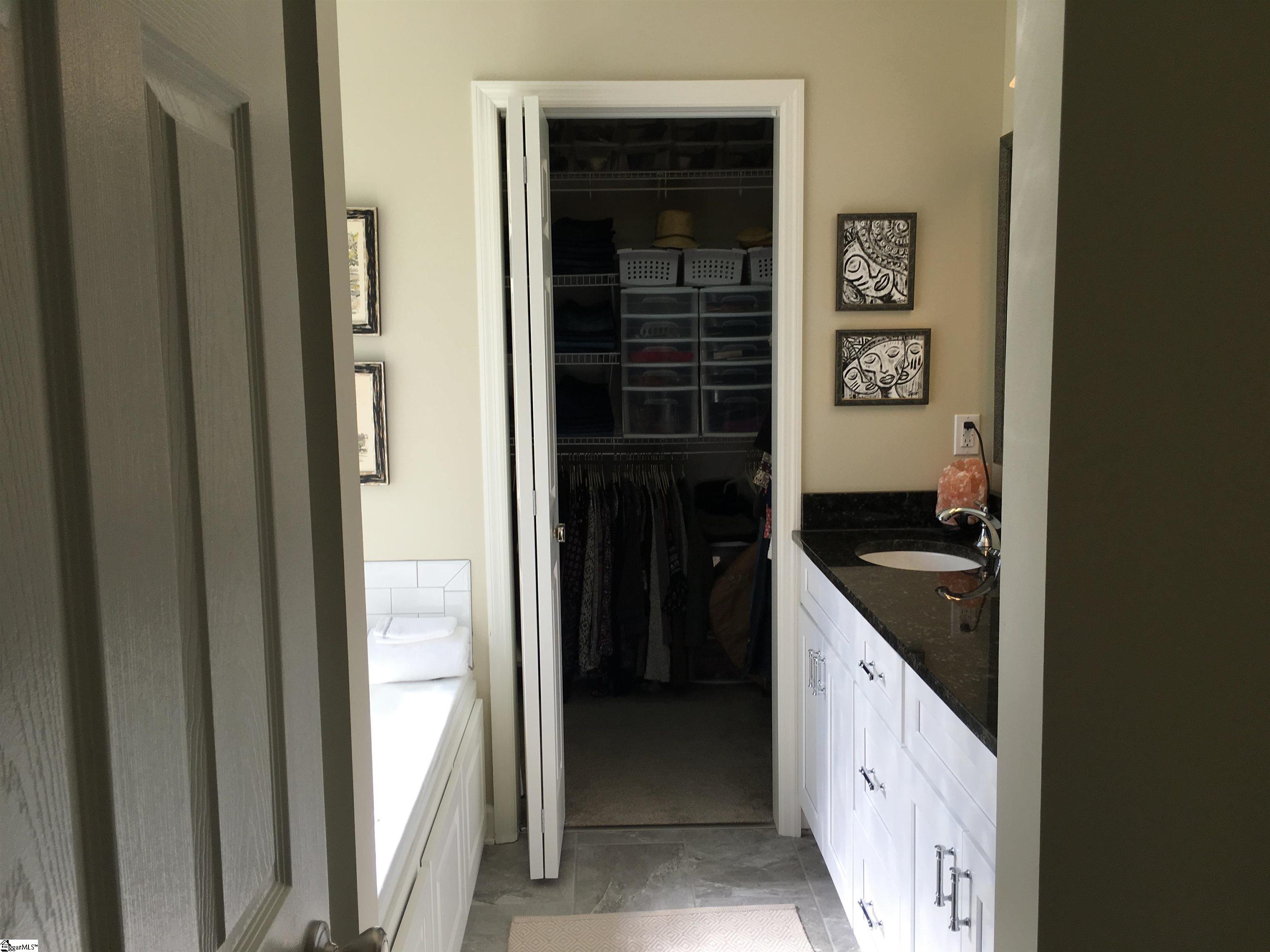 110 N Carleila Lake Way Spartanburg, SC 29307