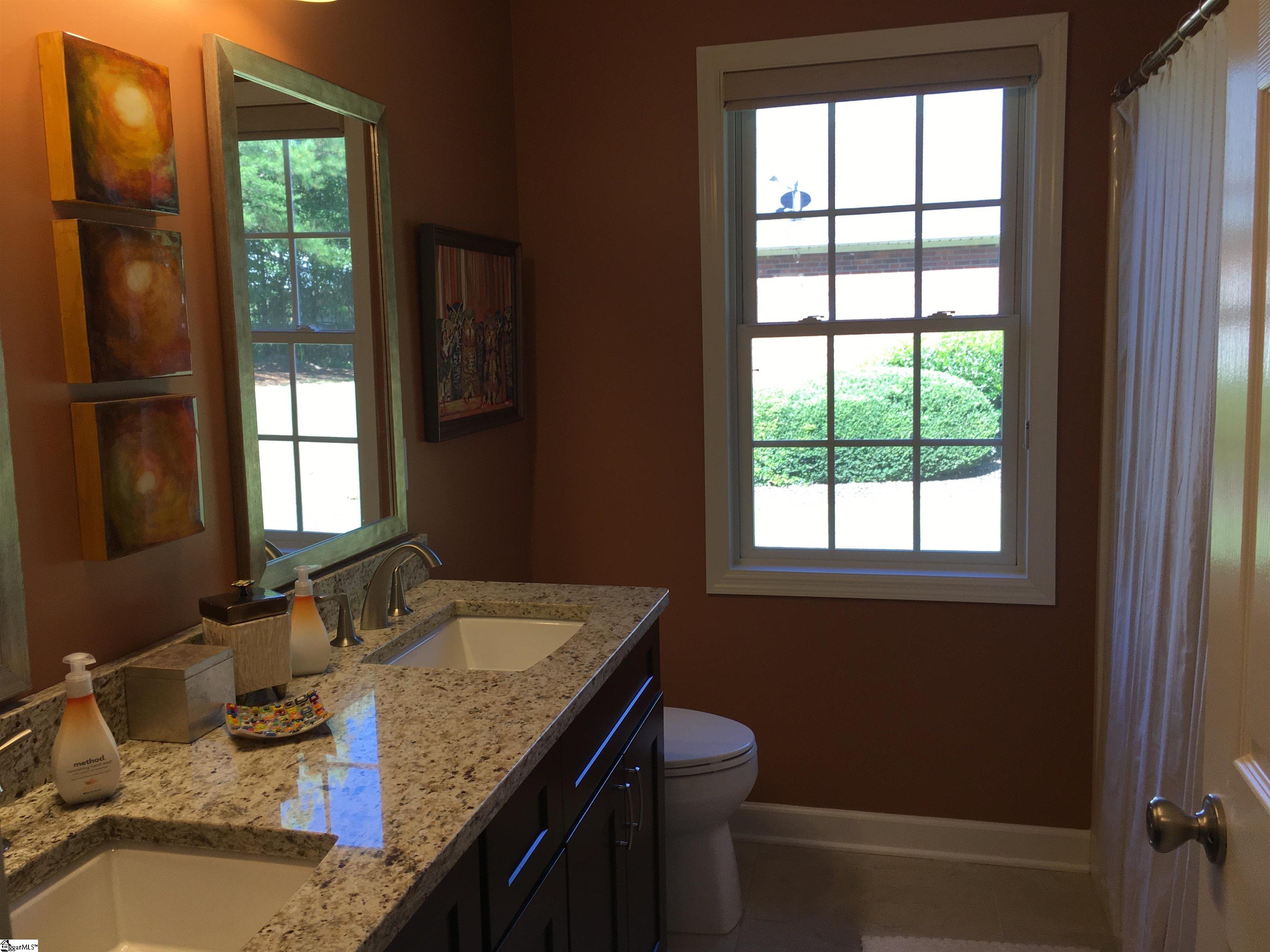 110 N Carleila Lake Way Spartanburg, SC 29307