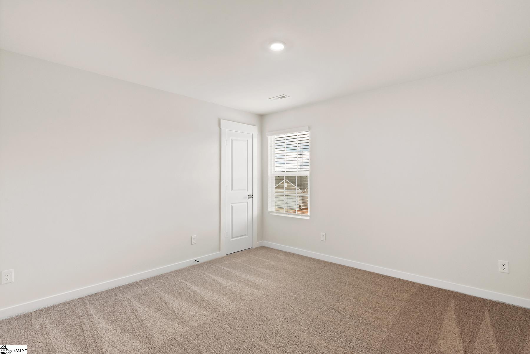 1237 Crested Iris Street Moore, SC 29369
