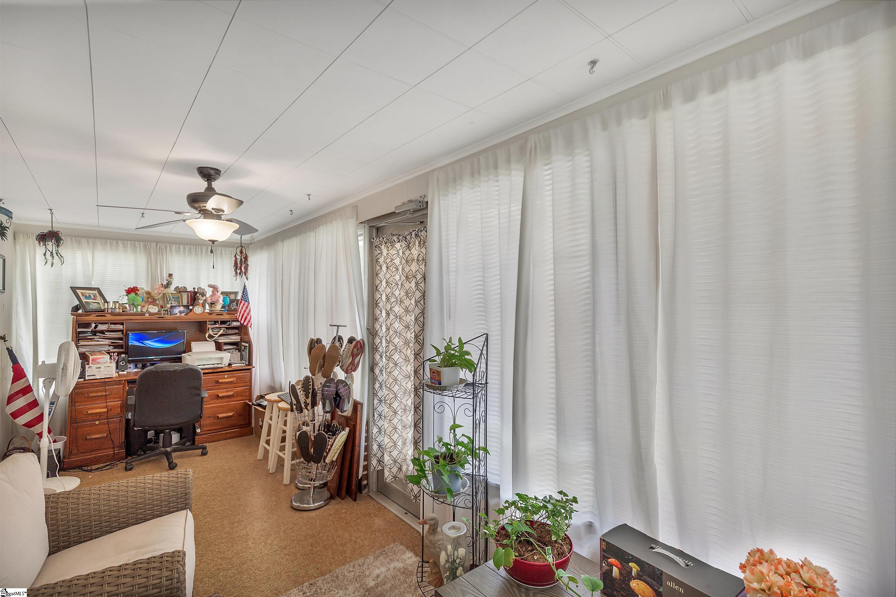712 W Main Street Easley, SC 29640