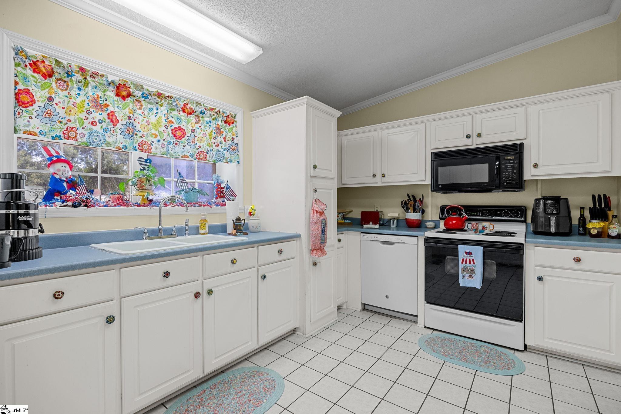 204 Fawn Meadow Drive Inman, SC 29349