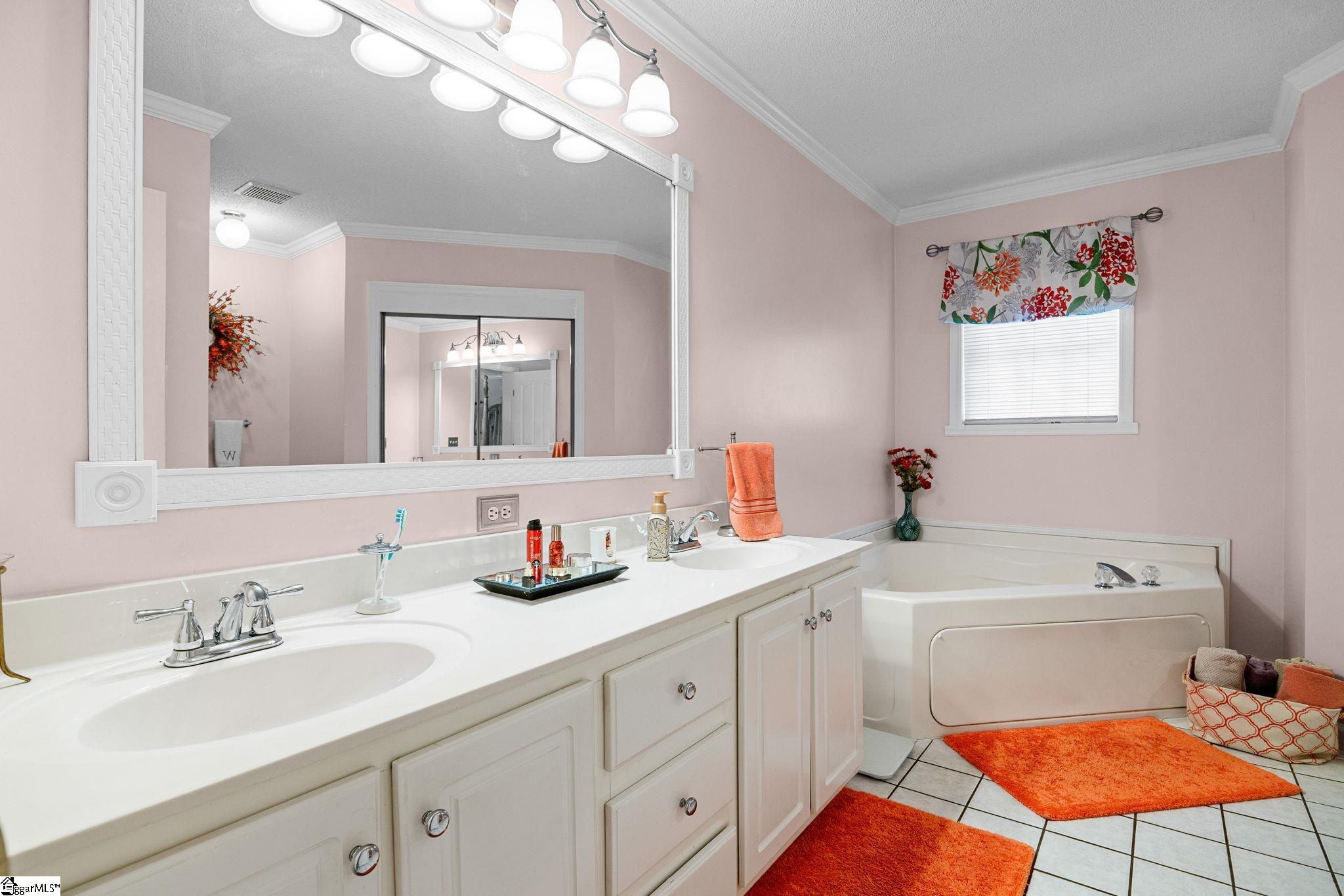 204 Fawn Meadow Drive Inman, SC 29349