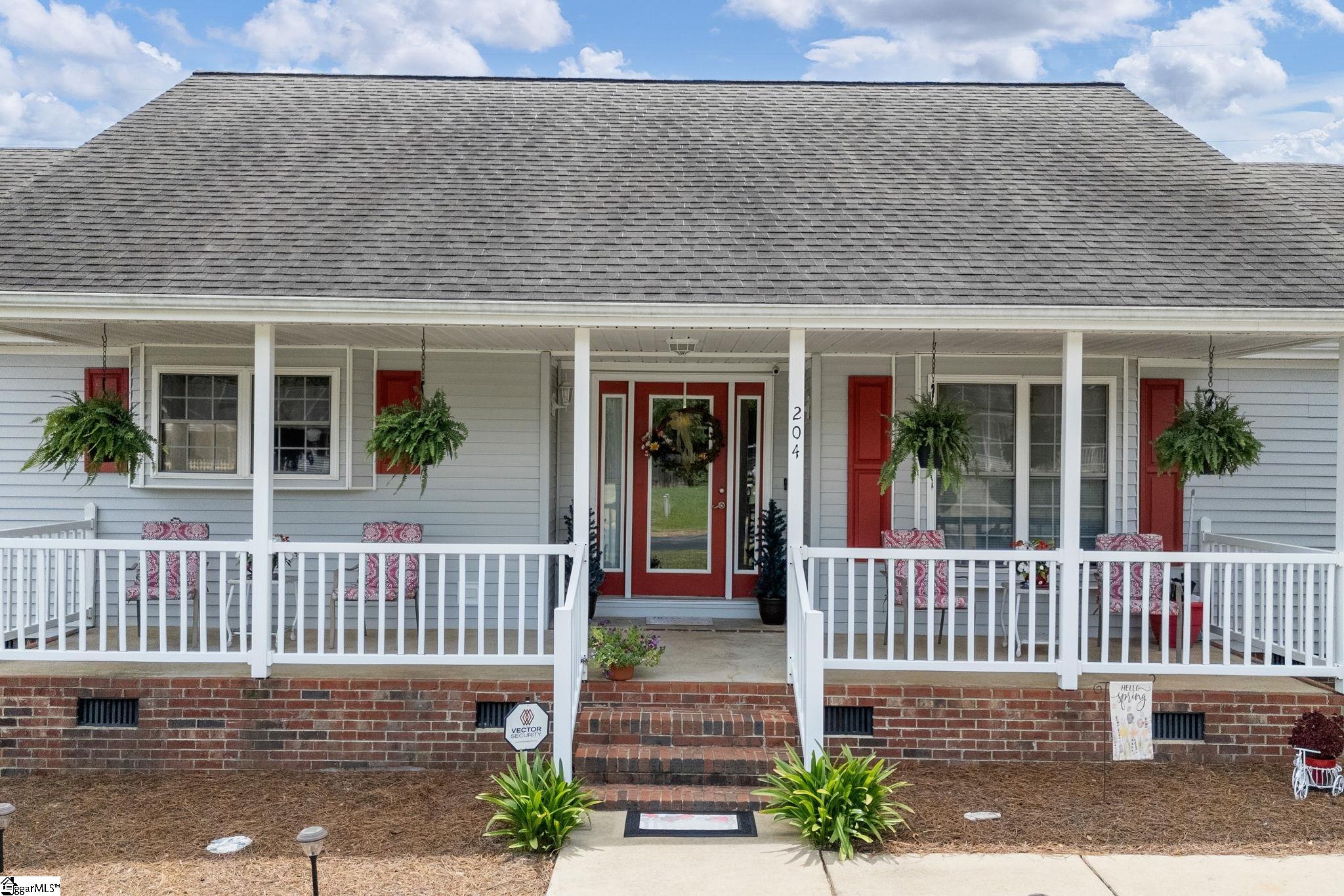 204 Fawn Meadow Drive Inman, SC 29349