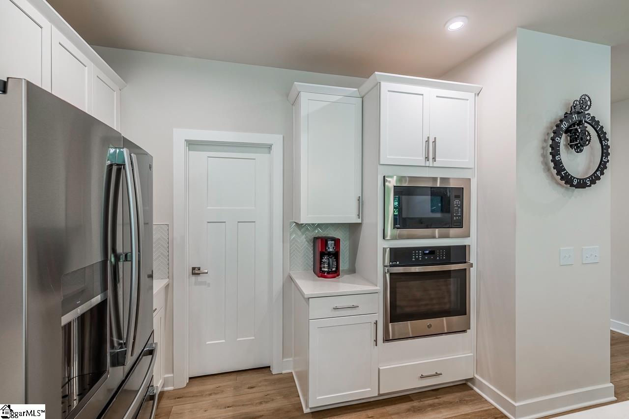 372 Hollythorpe Lane Fountain Inn, SC 29644