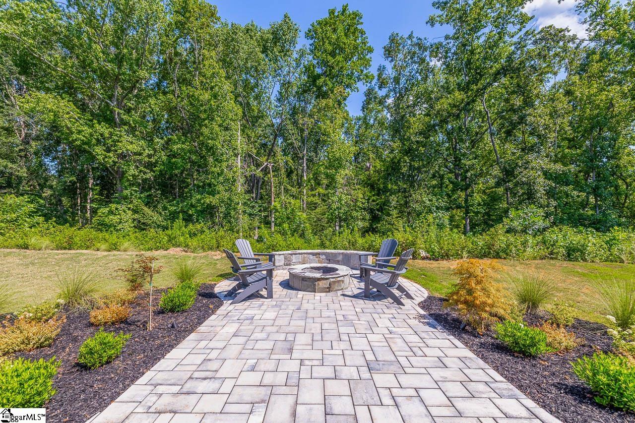 372 Hollythorpe Lane Fountain Inn, SC 29644