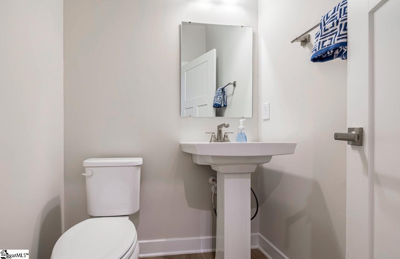 372 Hollythorpe Lane Fountain Inn, SC 29644
