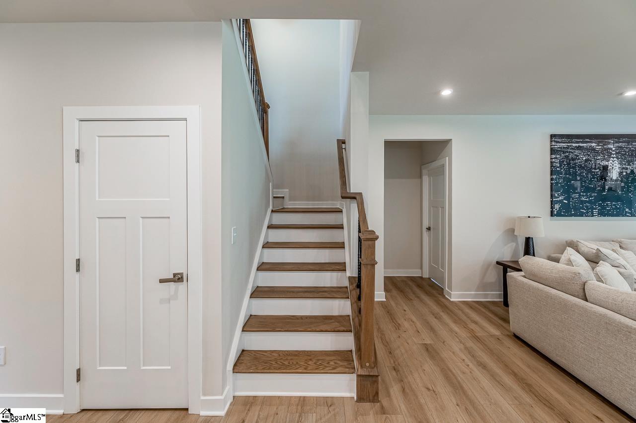 372 Hollythorpe Lane Fountain Inn, SC 29644