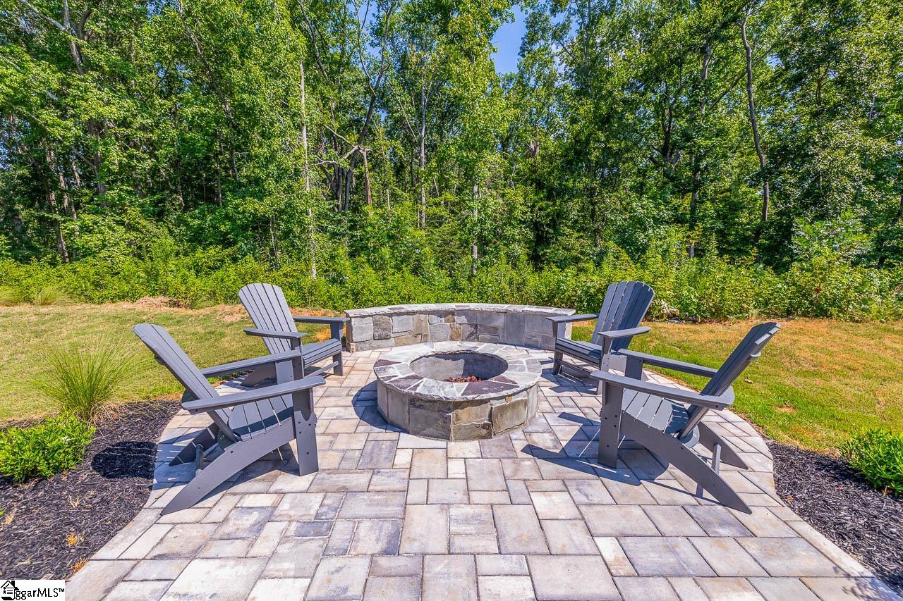 372 Hollythorpe Lane Fountain Inn, SC 29644