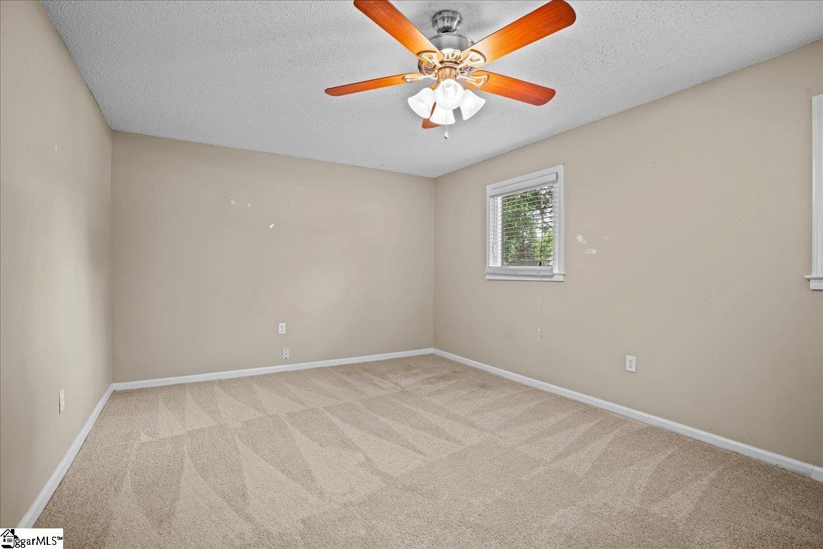 308 Capewood Road Simpsonville, SC 29680