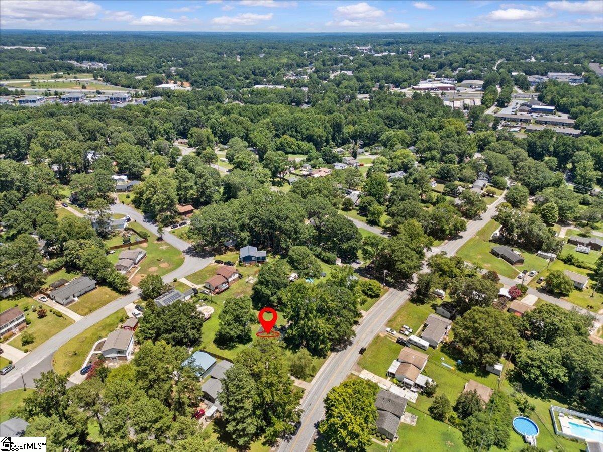308 Capewood Road Simpsonville, SC 29680