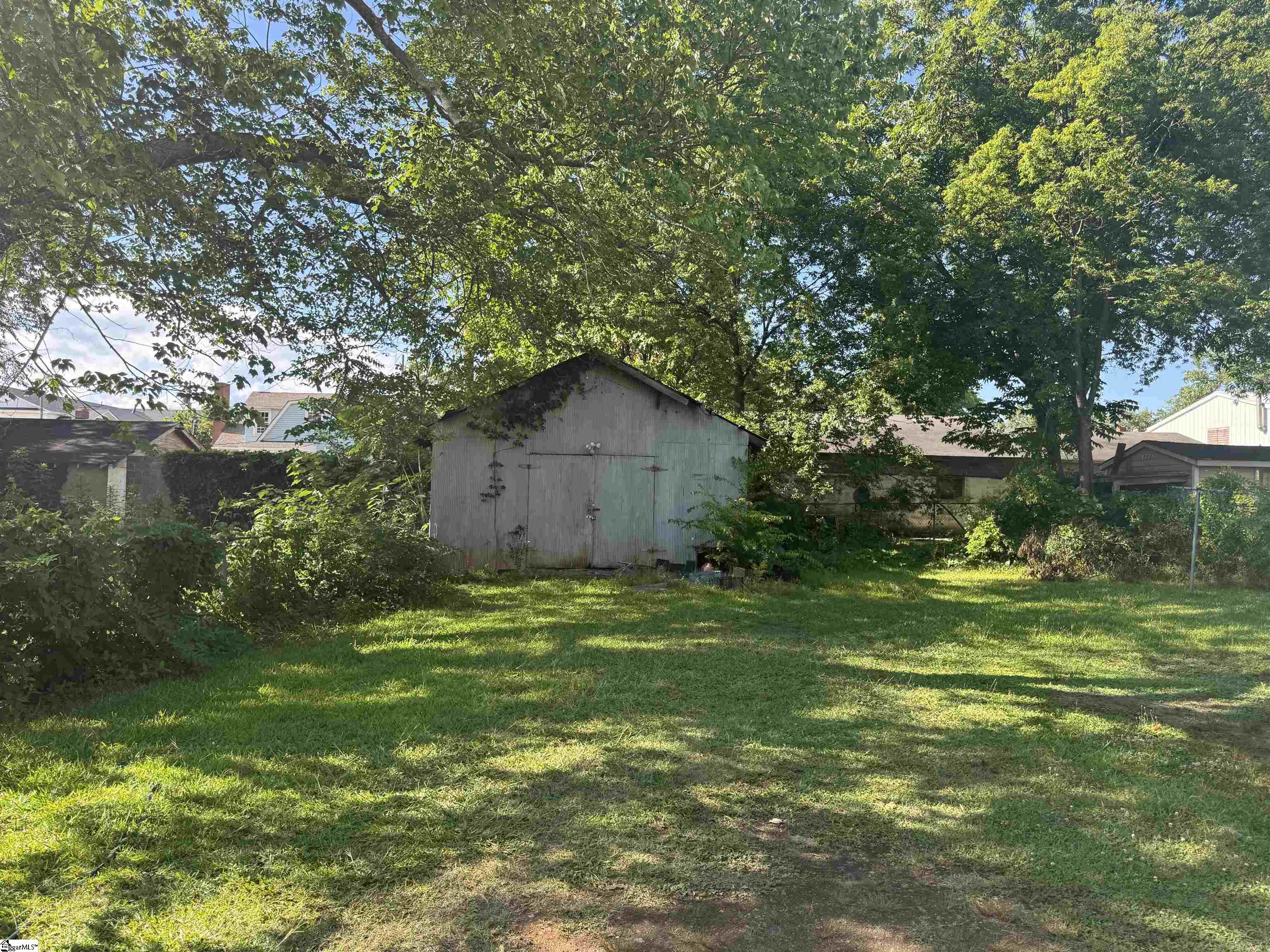 8 Bragg Street Greenville, SC 29611