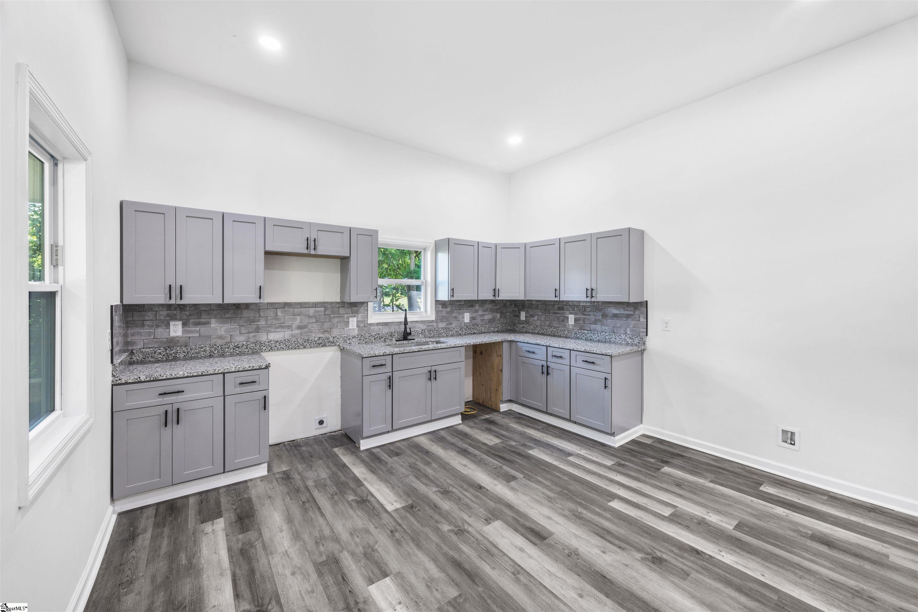 336 Arch Street Spartanburg, SC 29303