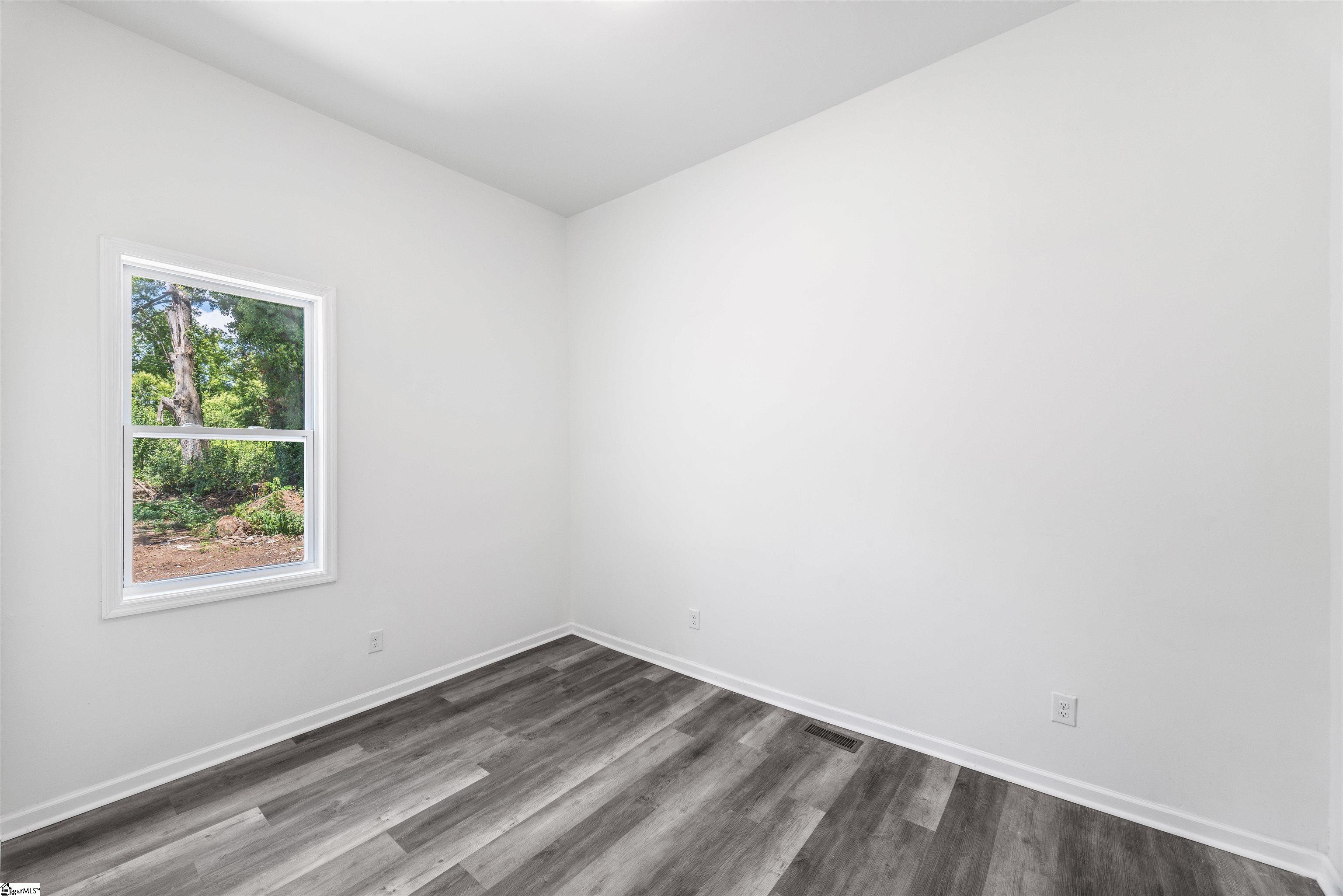 336 Arch Street Spartanburg, SC 29303