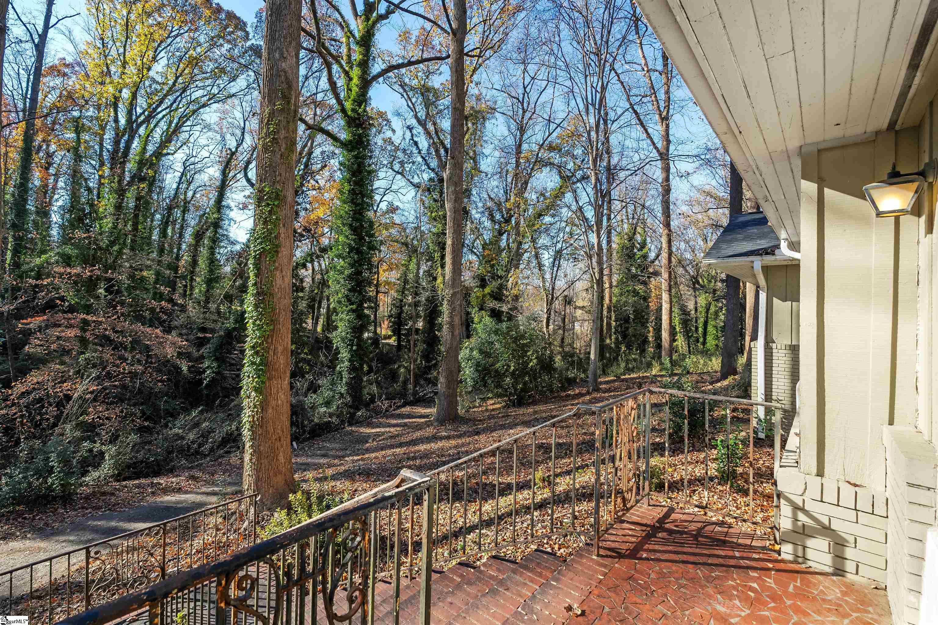 1020 Woodburn Road Spartanburg, SC 29302