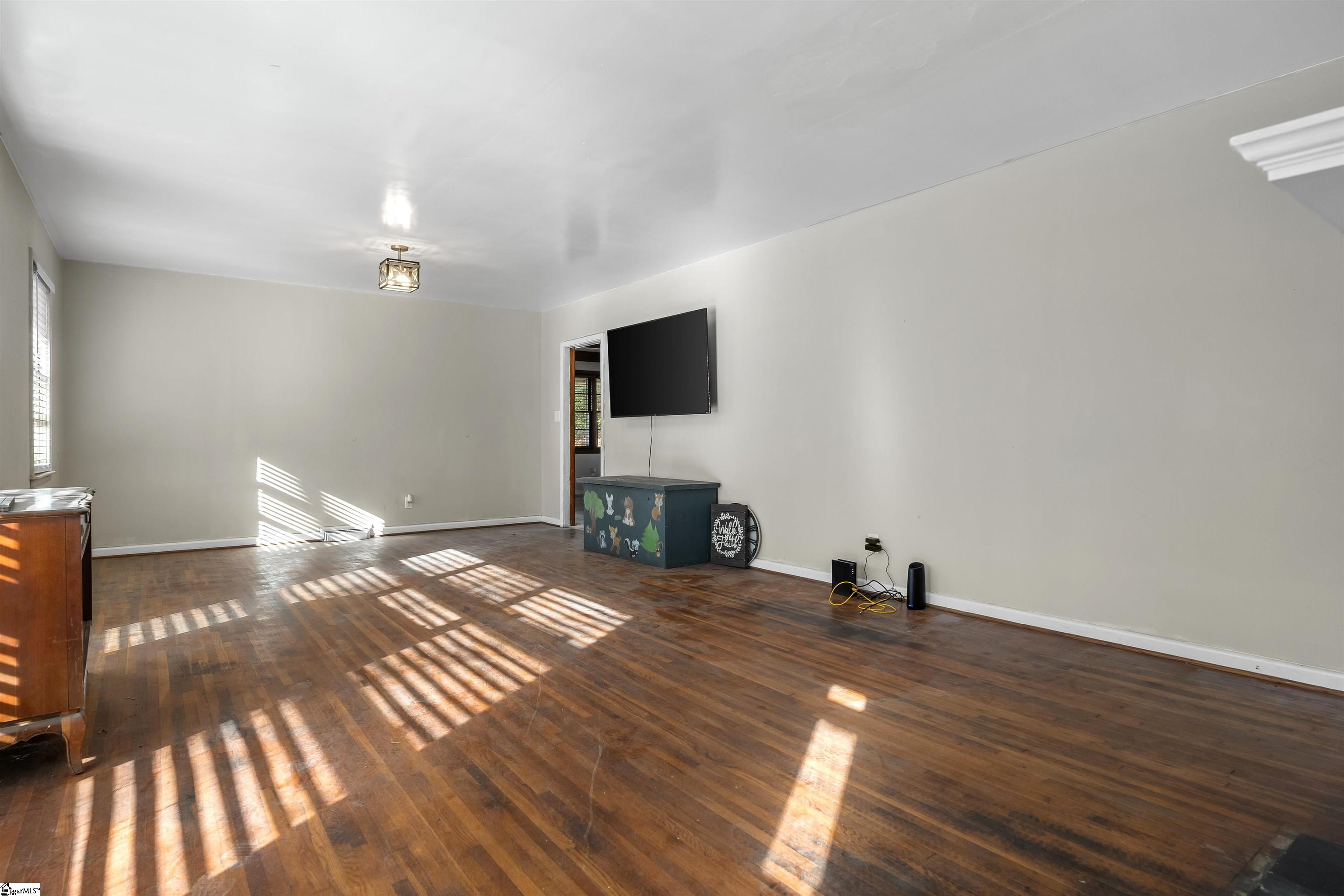 1020 Woodburn Road Spartanburg, SC 29302